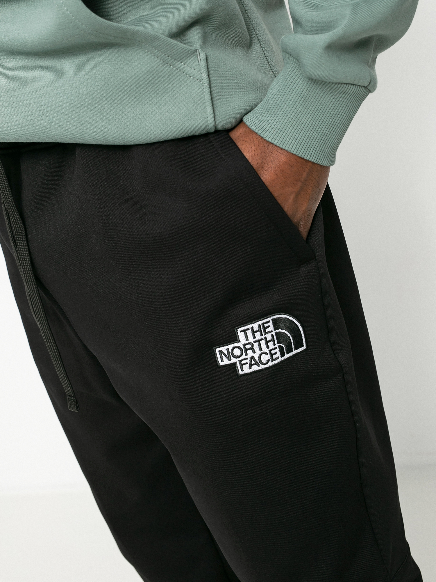 Spodnie The North Face Exploration (tnf black)