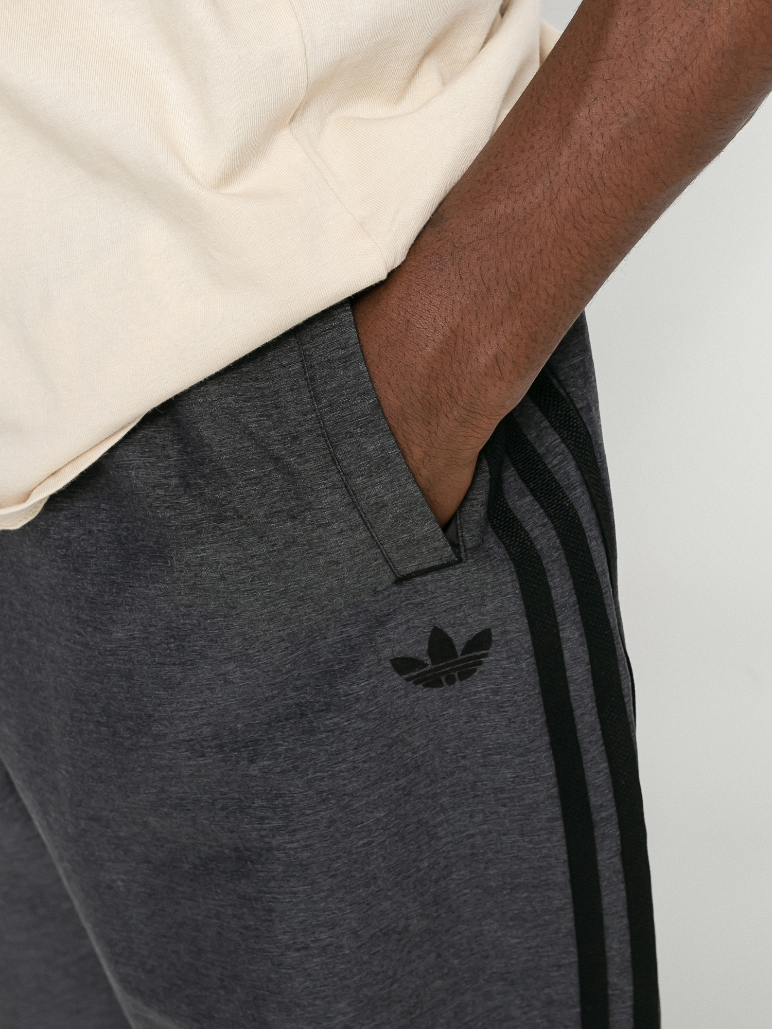 Spodnie adidas Sst Track (black/grey)