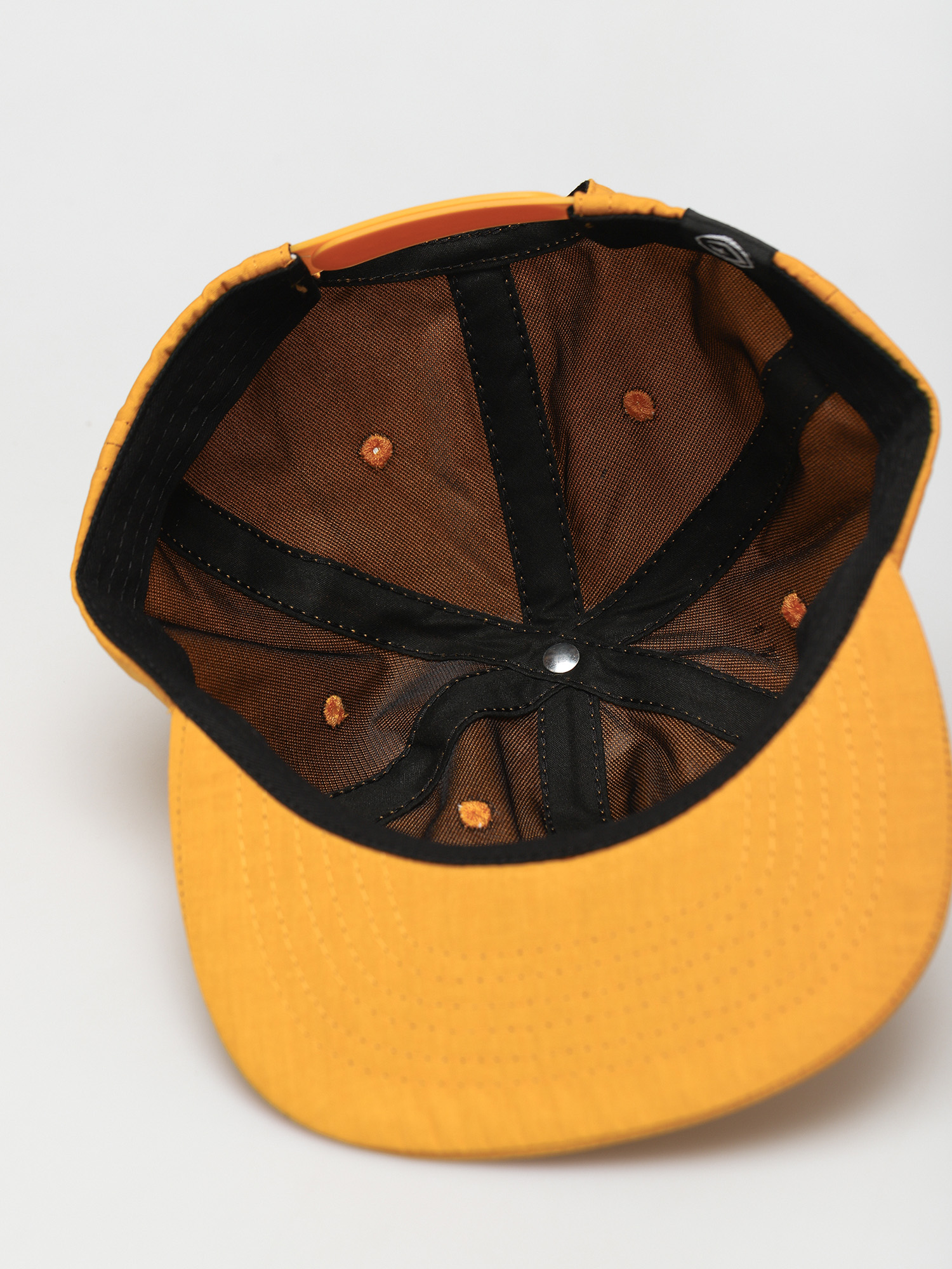 Czapka z daszkiem Foundation Push Snapback (gold)