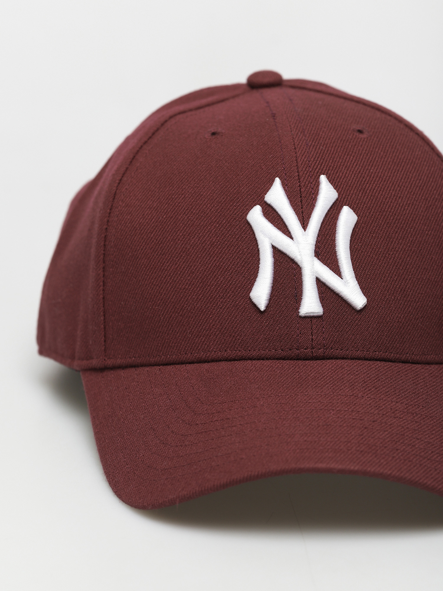 Czapka z daszkiem 47 Brand New York Yankees (dark maroon)