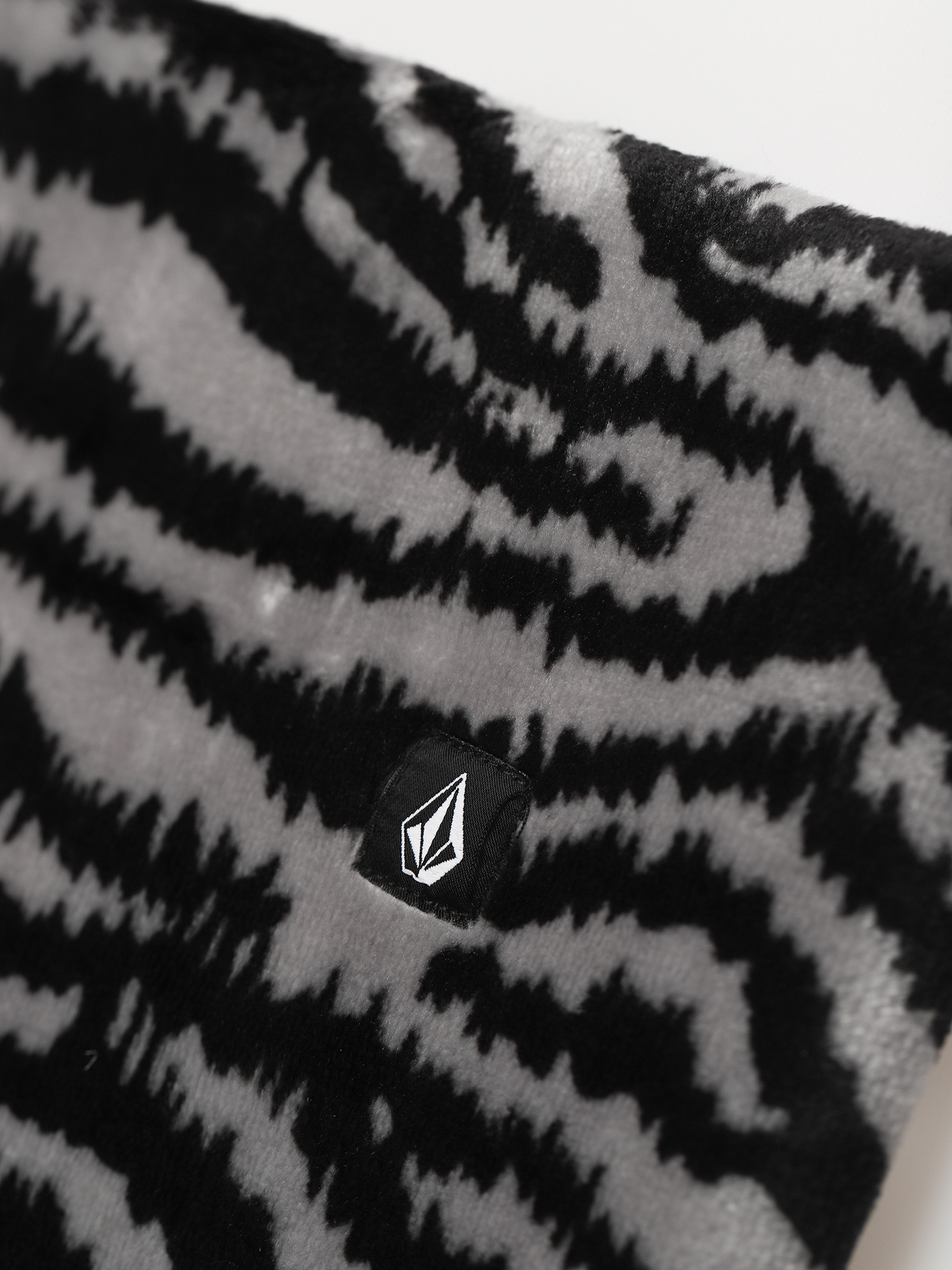 Ocieplacz Volcom Wilder Neckband Wmn (white tiger)