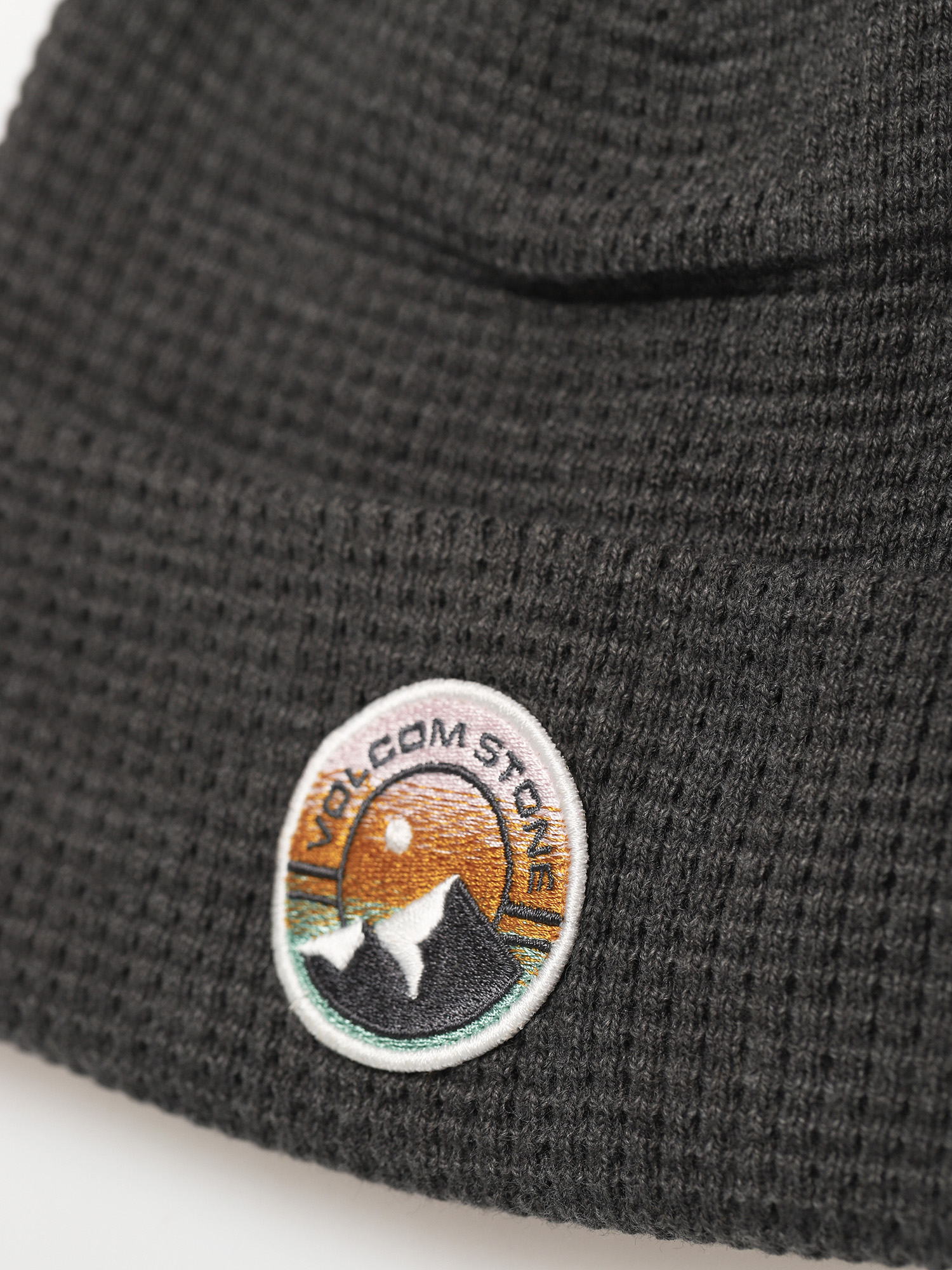 Czapka zimowa Volcom Waffle Patch Wmn (dark grey)