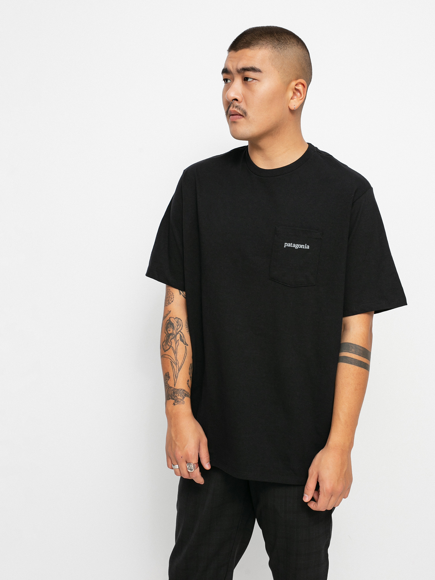 T-shirt Patagonia Line Logo Ridge Pocket Responsibili (black)