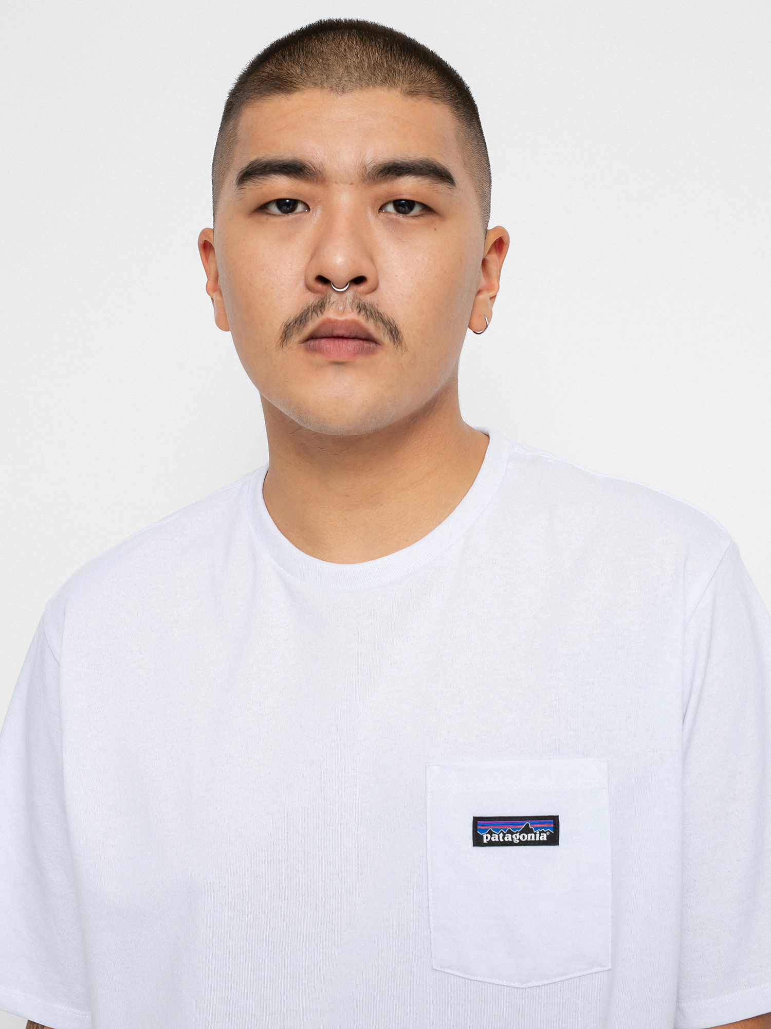 T-shirt Patagonia P 6 Label Pocket Responsibili (white)