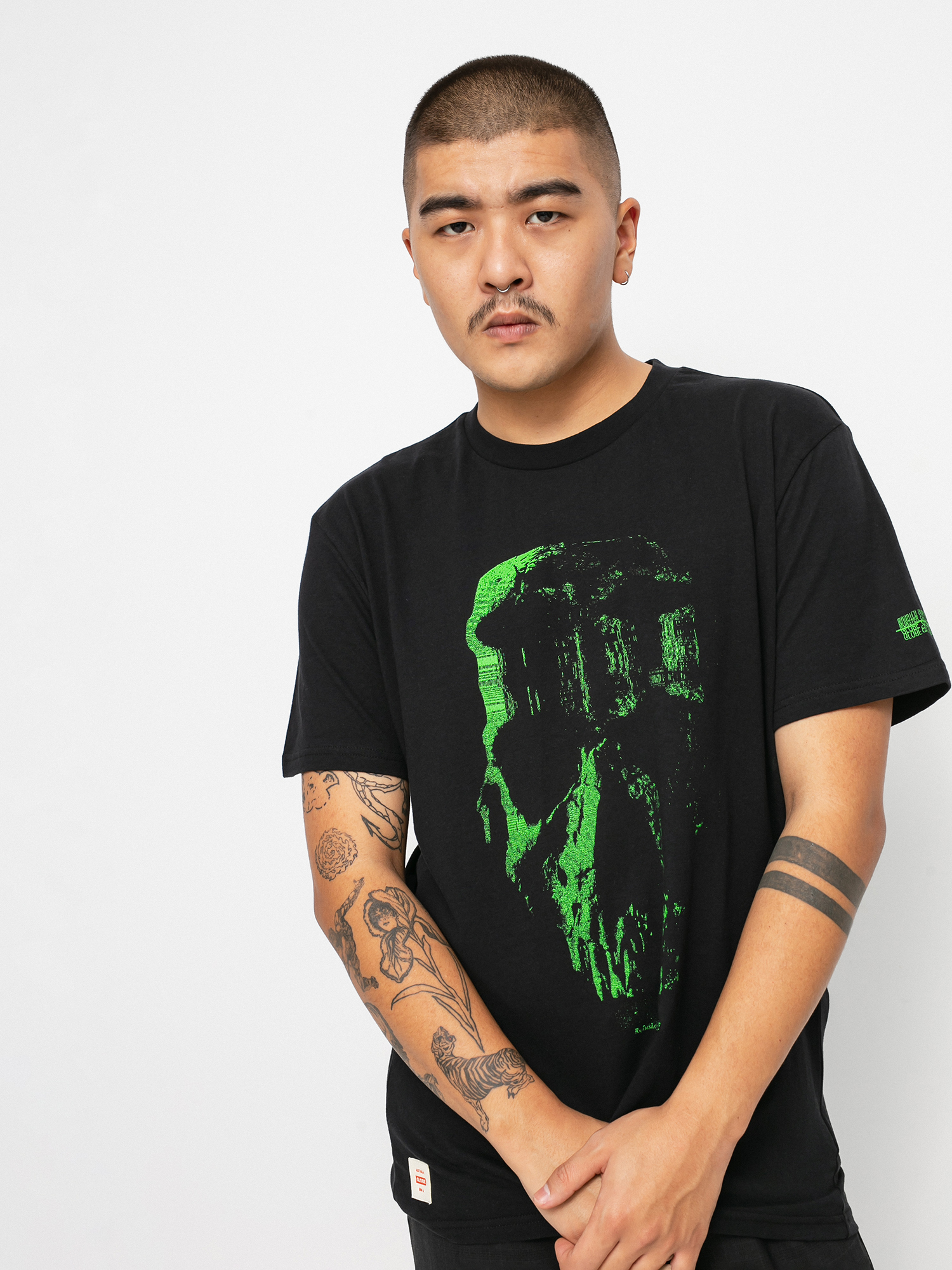 T-shirt Globe Refuse Skull (black)