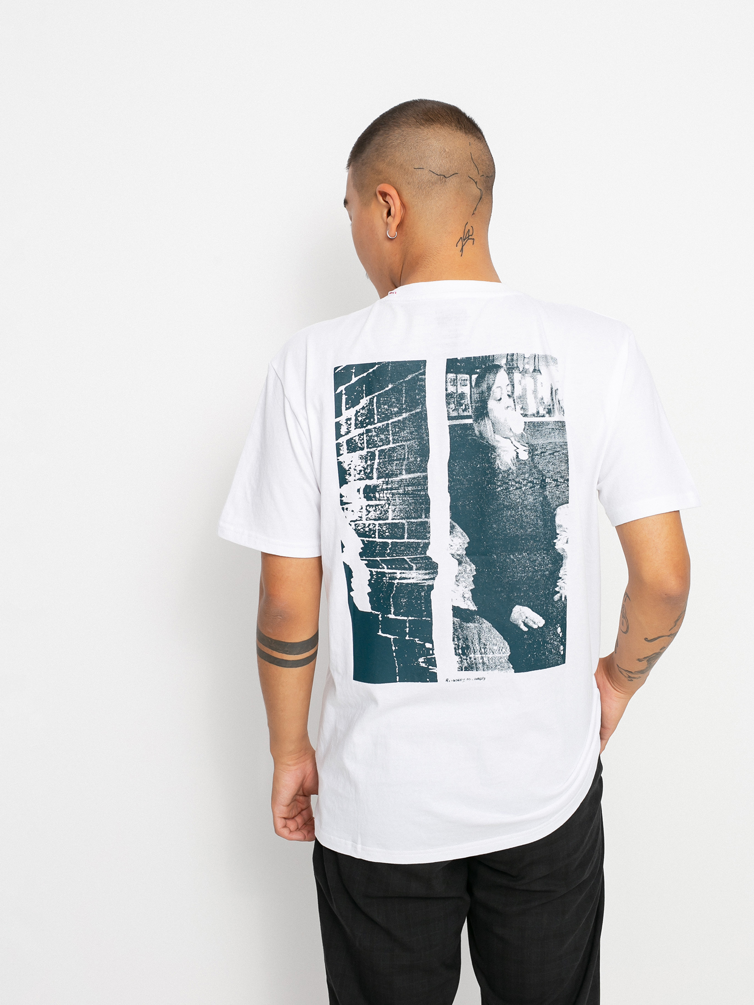 T-shirt Globe Refuse Bubblegum (white)
