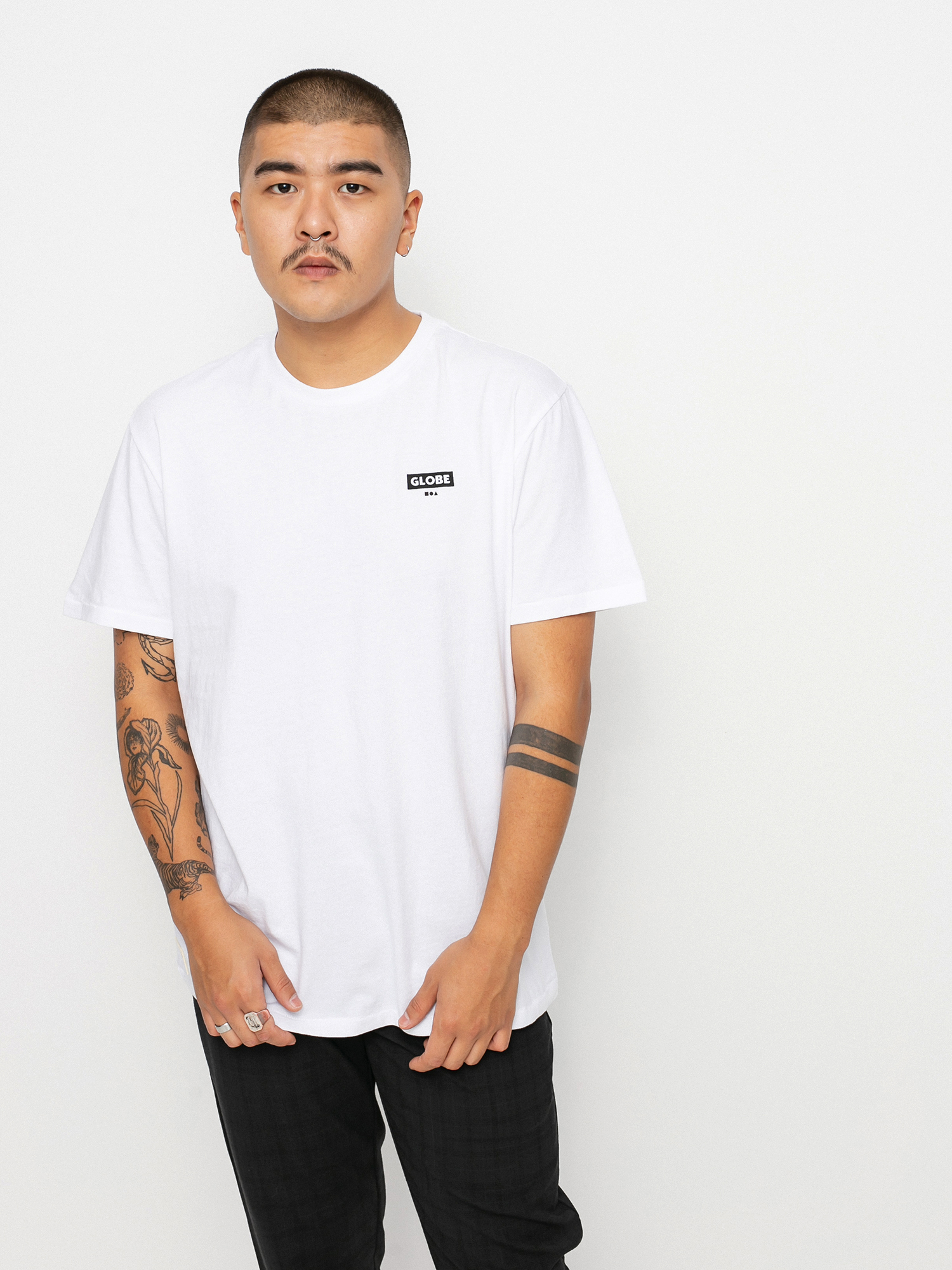 T-shirt Globe Living Low Velocity (white)