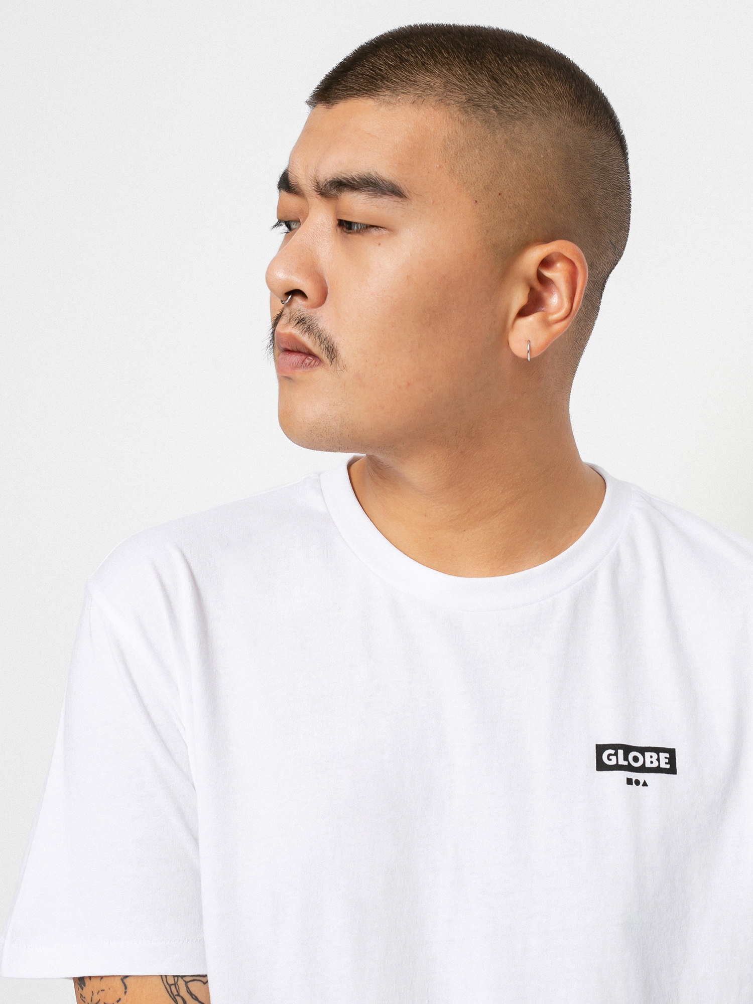 T-shirt Globe Living Low Velocity (white)
