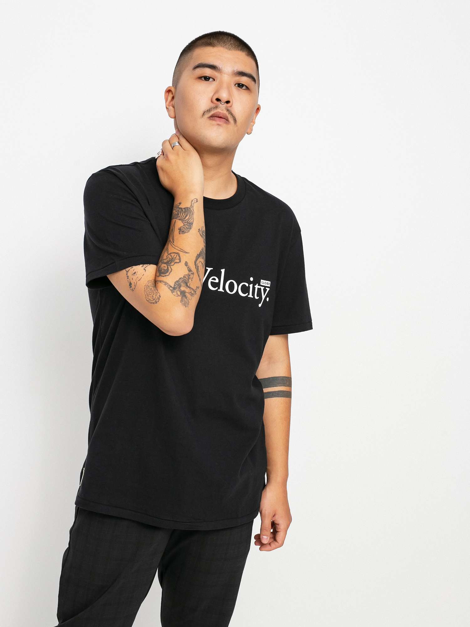 T-shirt Globe Lv (black)