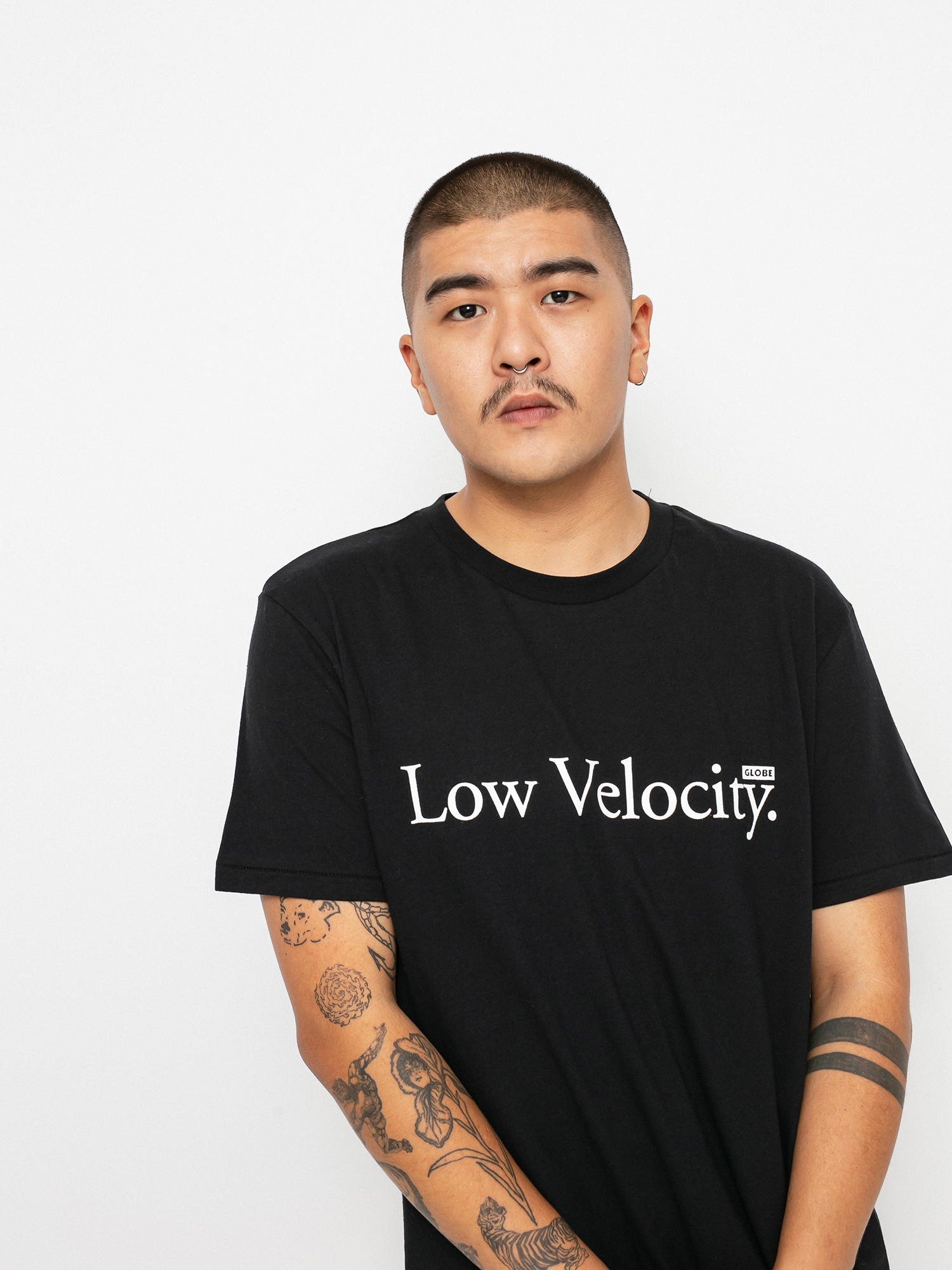 T-shirt Globe Lv (black)
