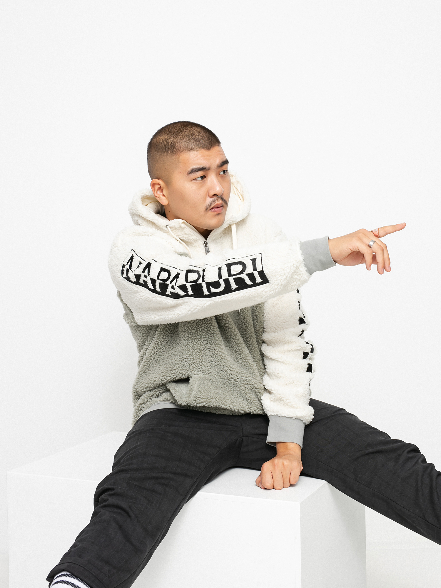 Bluza z kapturem Vans X Napapijri HD (antique white sherpa)