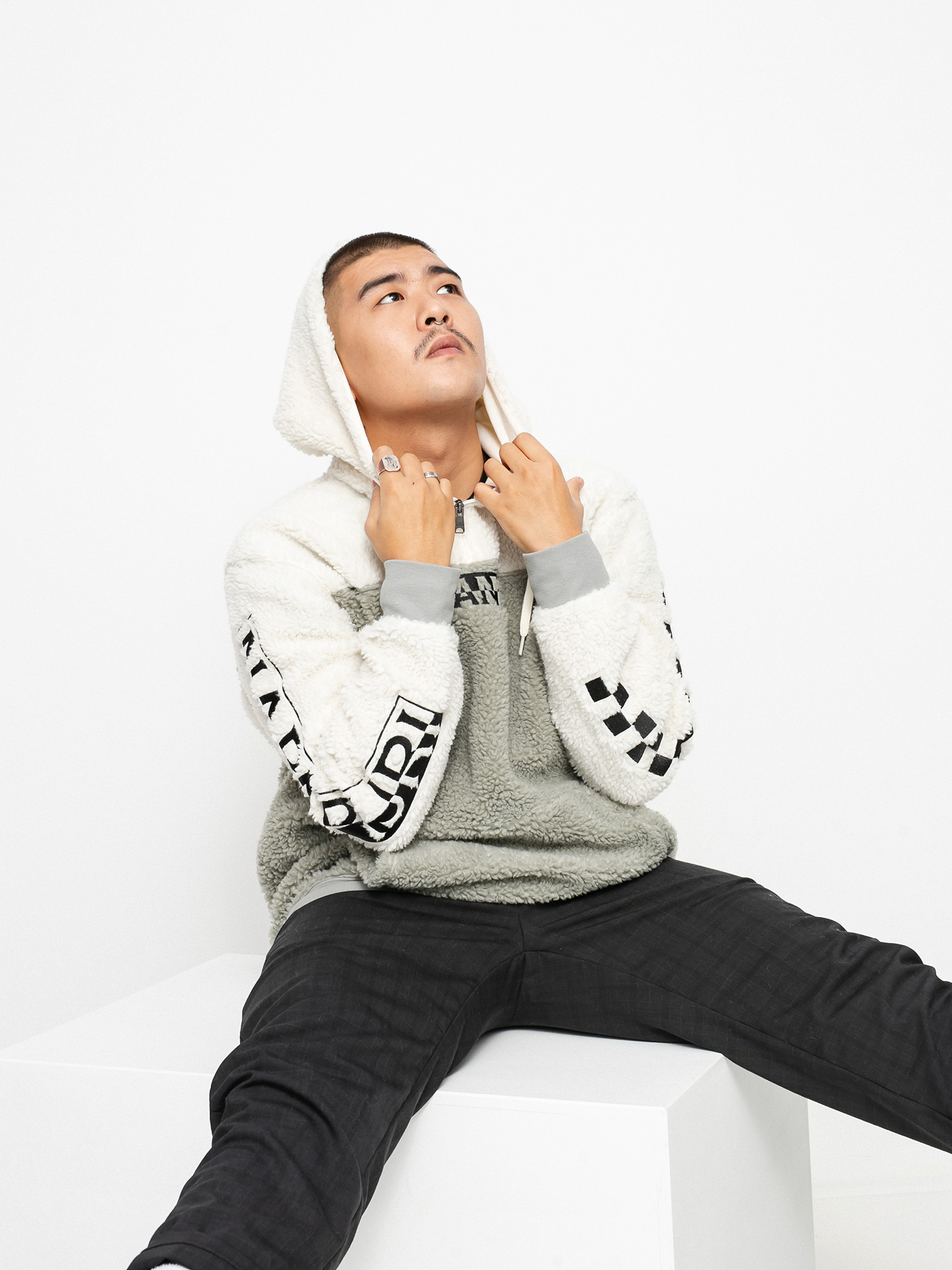 Bluza z kapturem Vans X Napapijri HD (antique white sherpa)