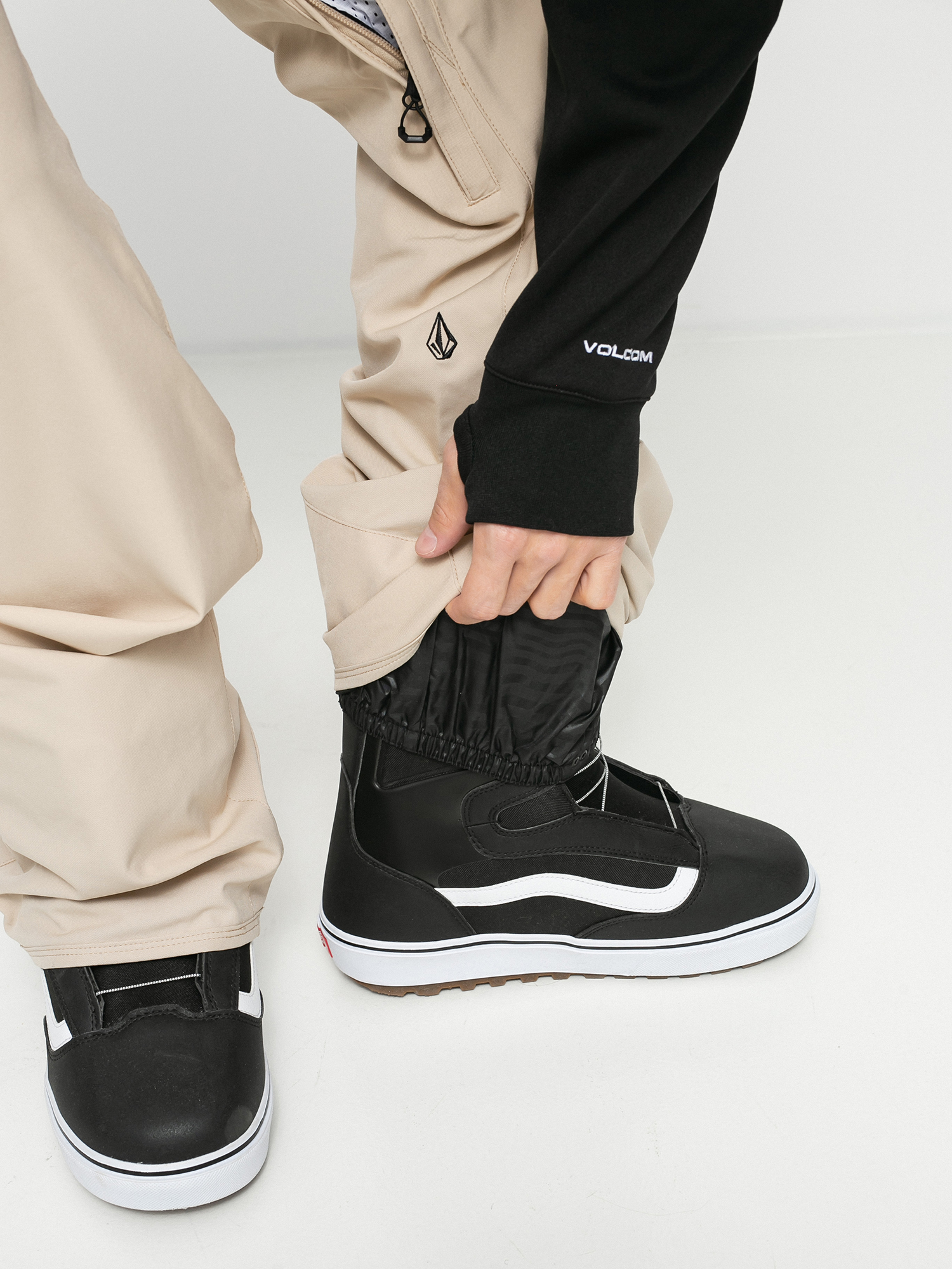 Męskie Spodnie snowboardowe Volcom Freakin Snow Chino (khaki)