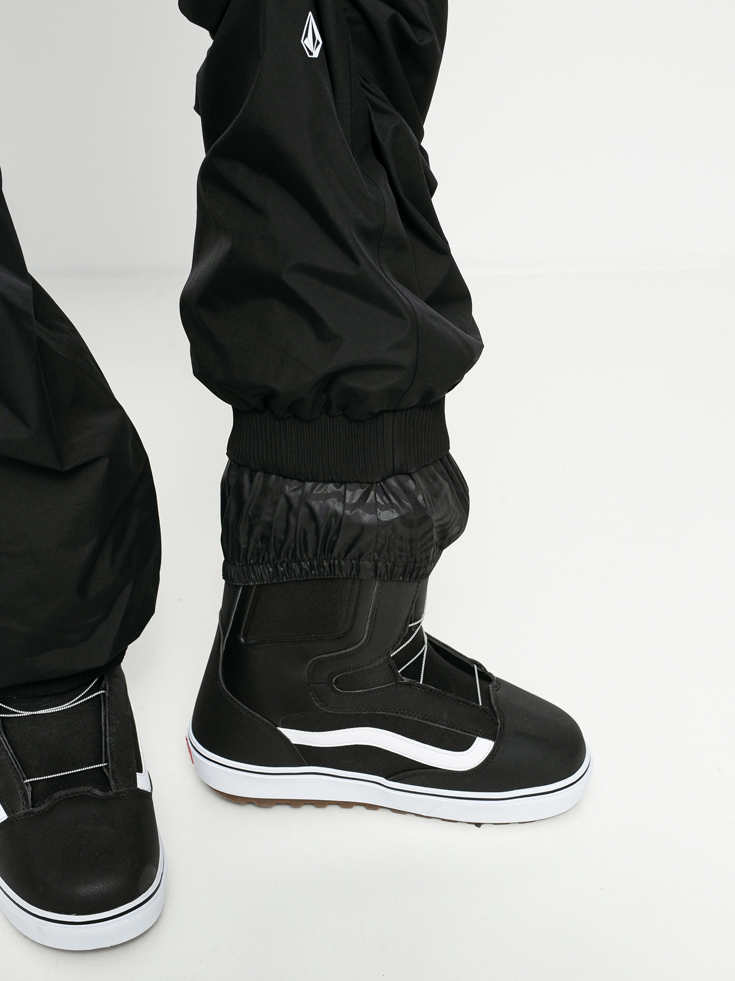 Męskie Spodnie snowboardowe Volcom Longo Gore Tex (black)