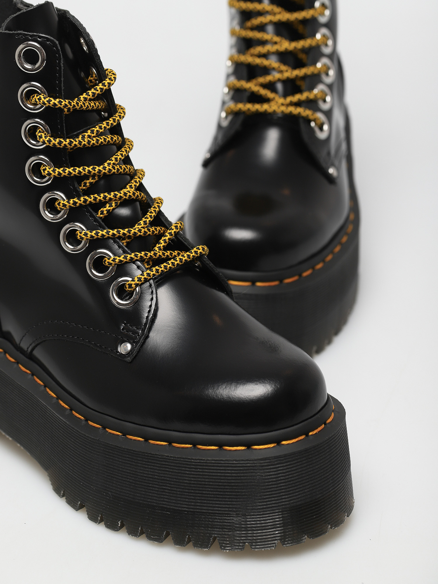 Buty Dr. Martens Jadon Max Wmn (buttero black)
