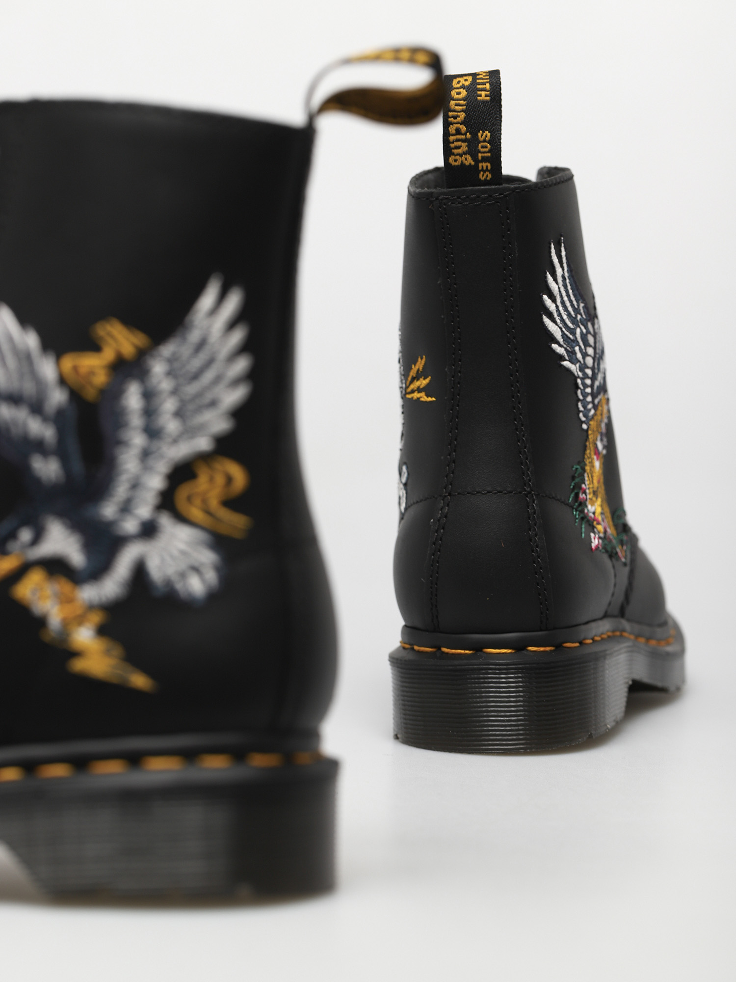 Buty Dr. Martens 1460 Souvenir (nappa black)