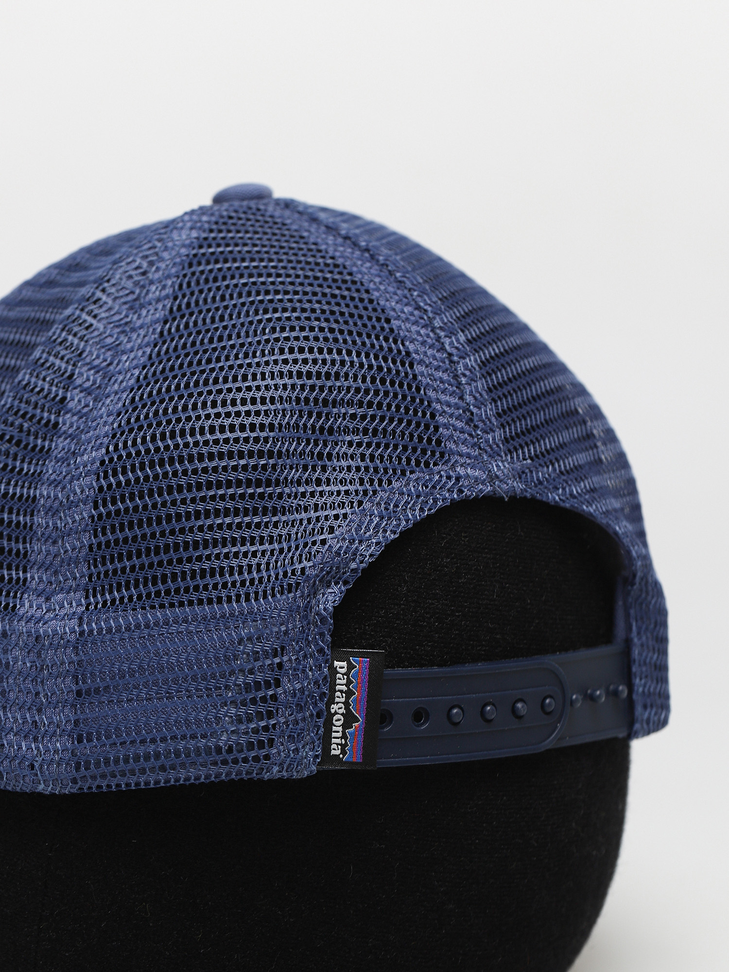 Czapka z daszkiem Patagonia P 6 Logo LoPro Trucker (salt grey w/current blue)