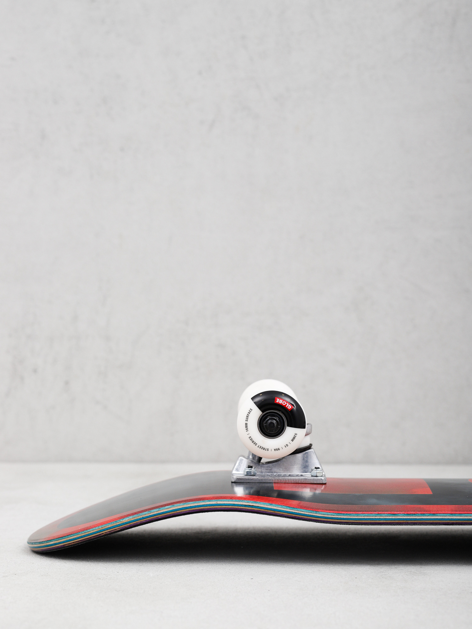 Deskorolka Globe G1 Stack (black/candy clouds)