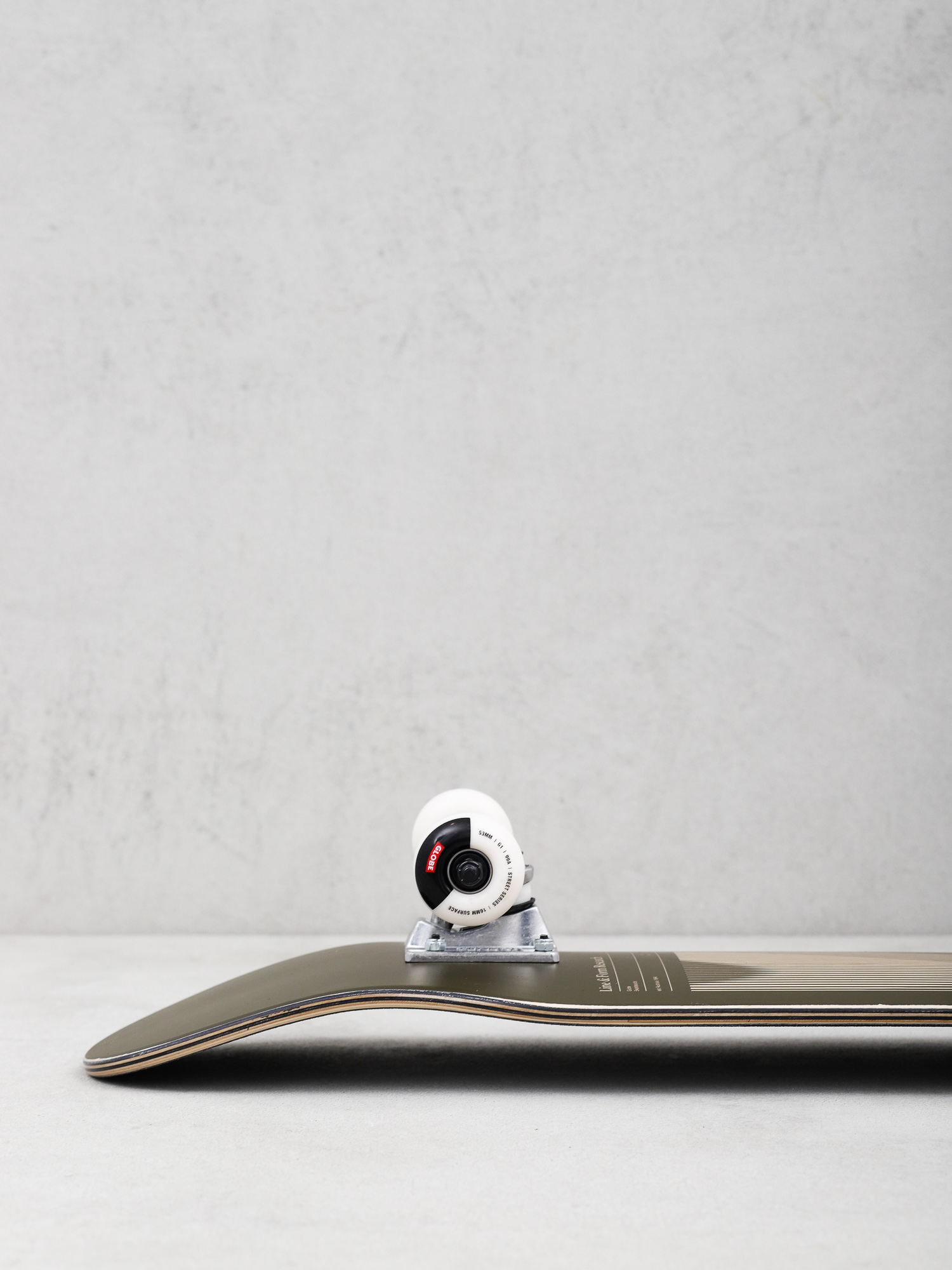 Deskorolka Globe G1 Lineform (olive)