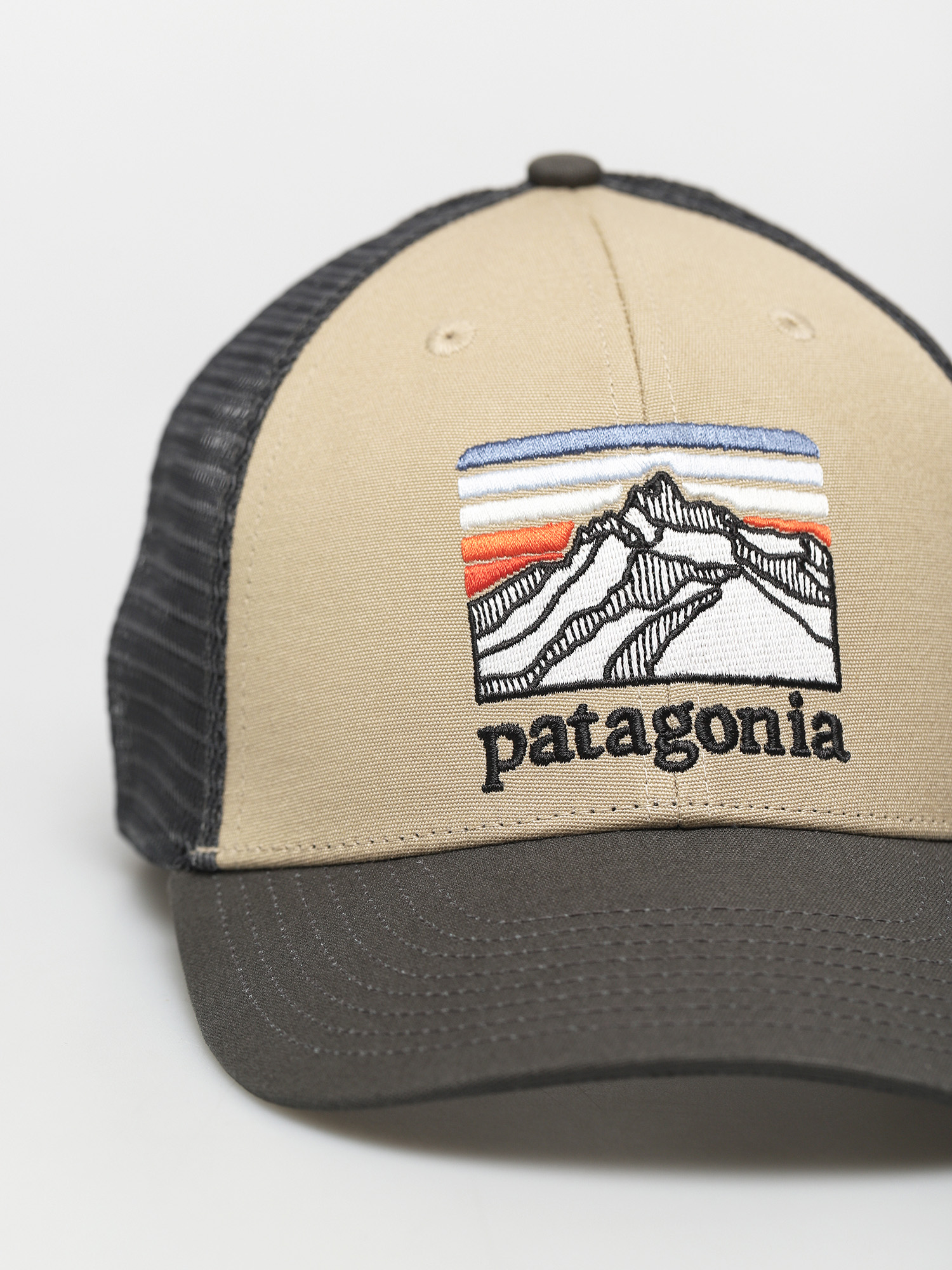Czapka z daszkiem Patagonia Line Logo Ridge LoPro Trucker (el cap khaki)