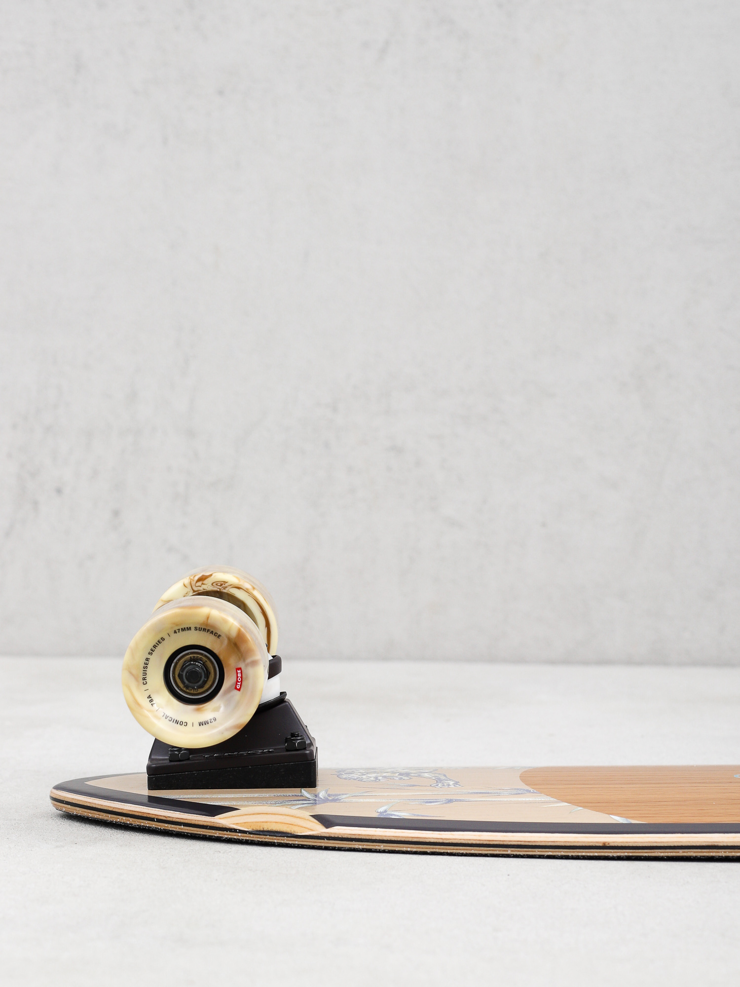 Deskorolka cruiser Globe Chromantic (white oak/jaguar)