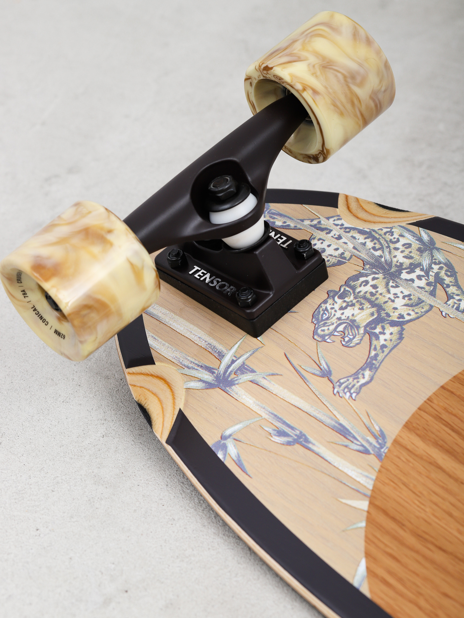 Deskorolka cruiser Globe Chromantic (white oak/jaguar)