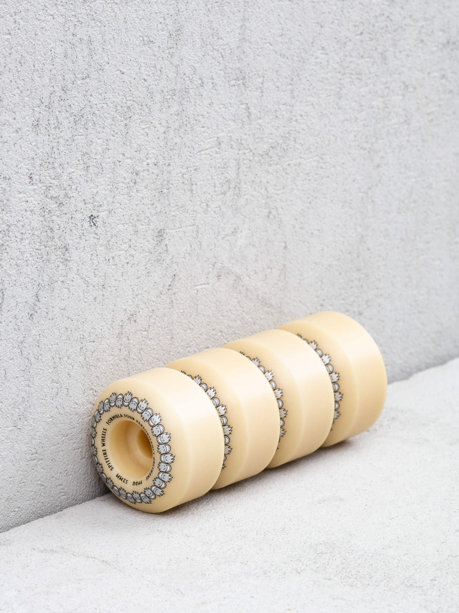 Kółka Spitfire F4 99D Repeaters (natural/silver)