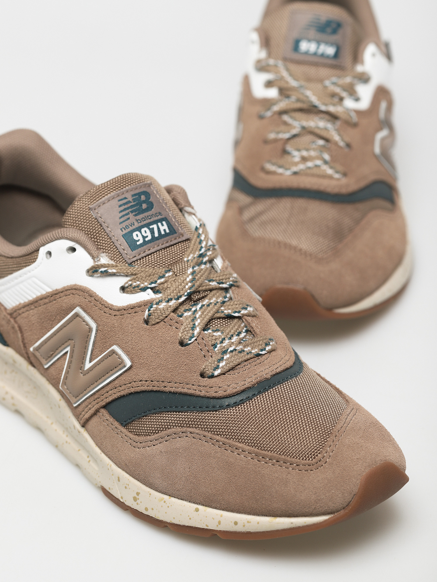 Buty New Balance 997 (mushroom)