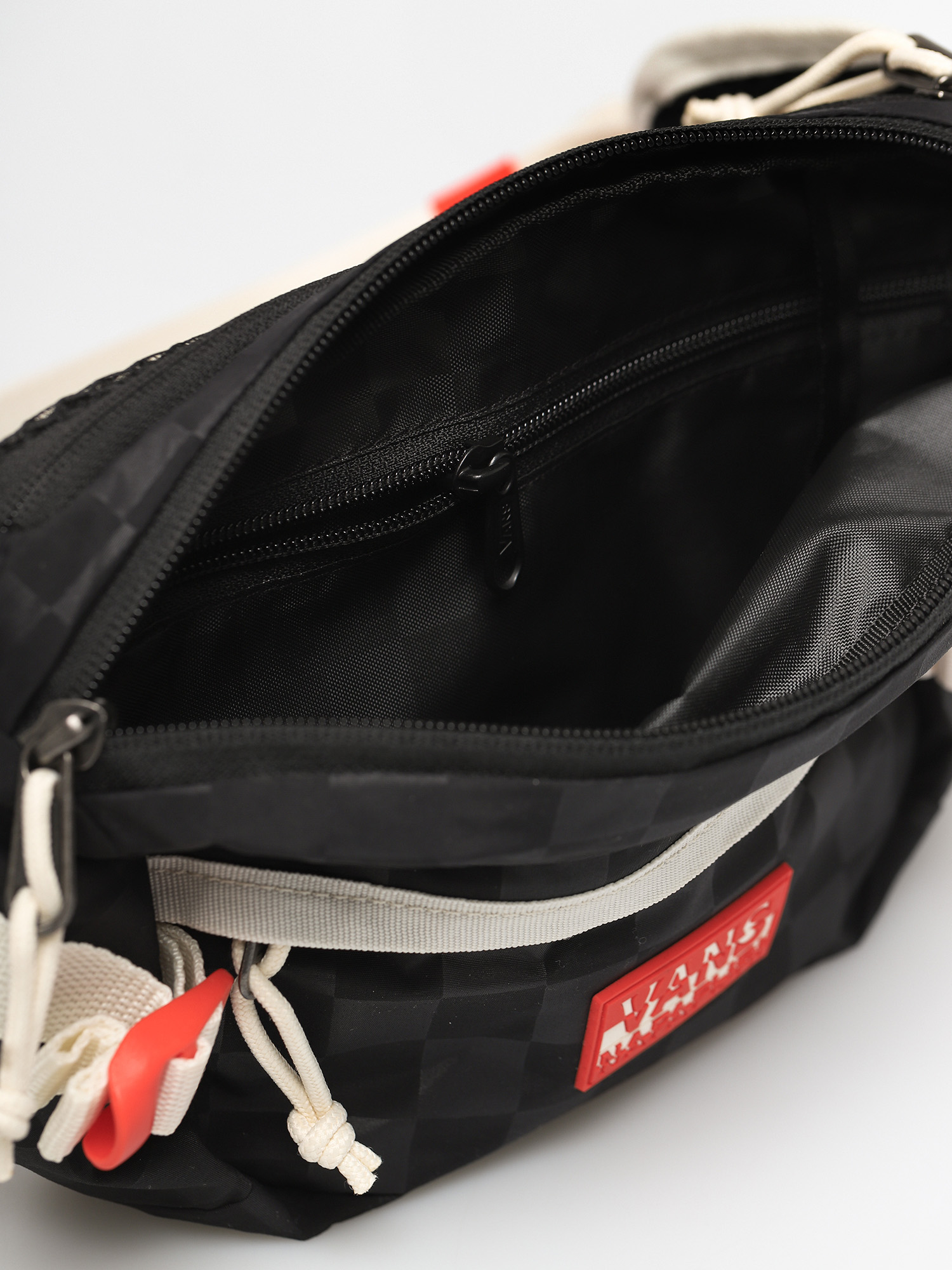 Nerka Vans X Napapijri Survey Cross Body (black check)