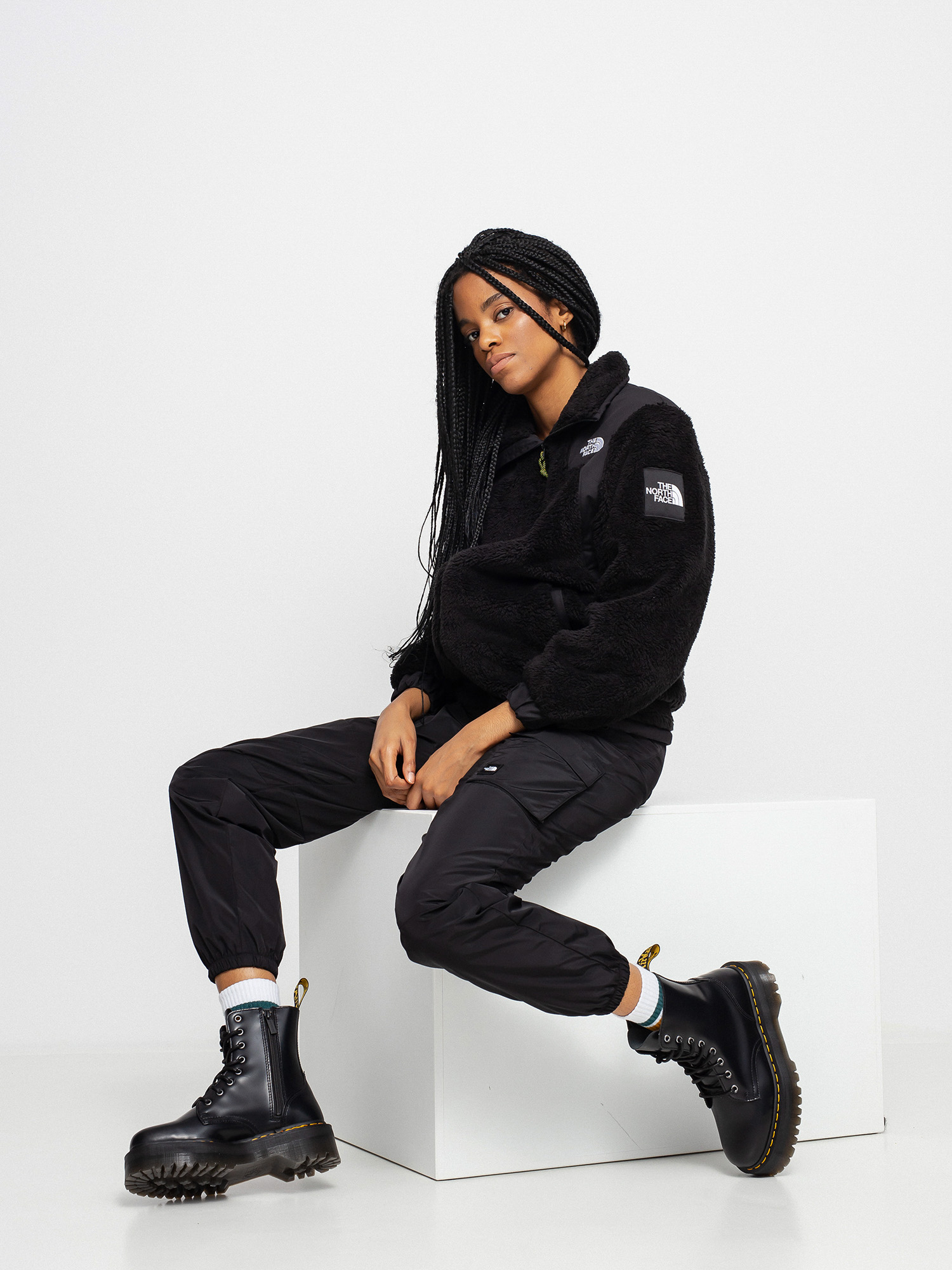 Spodnie The North Face Black Box Ripstop Wind Wmn (tnf black)