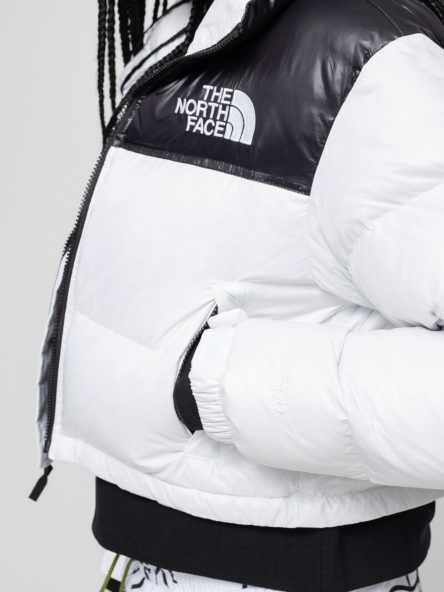 Kurtka The North Face Nuptse Short Wmn (tnf white/tnf black)