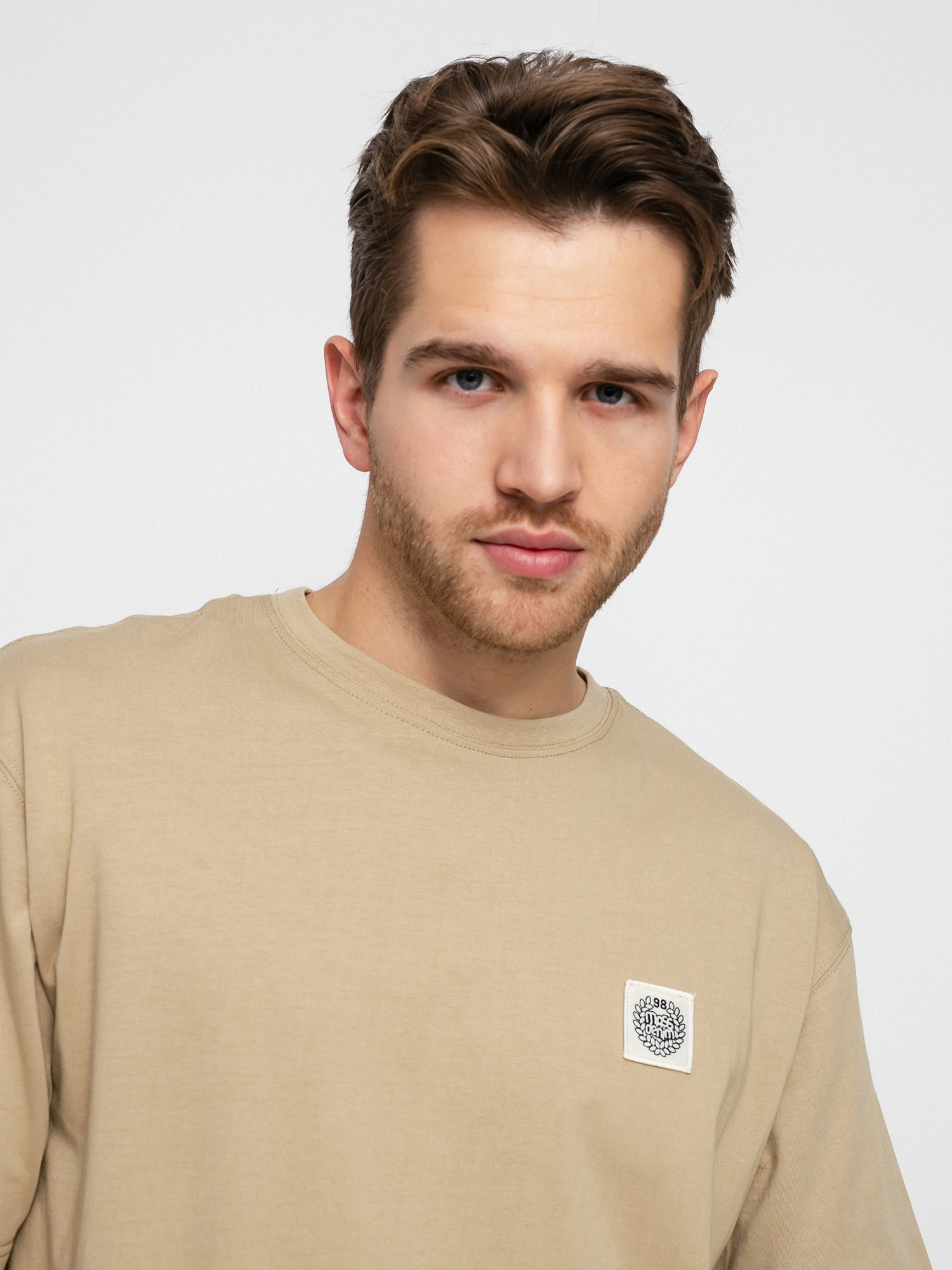 T-shirt MassDnm Patch (beige)