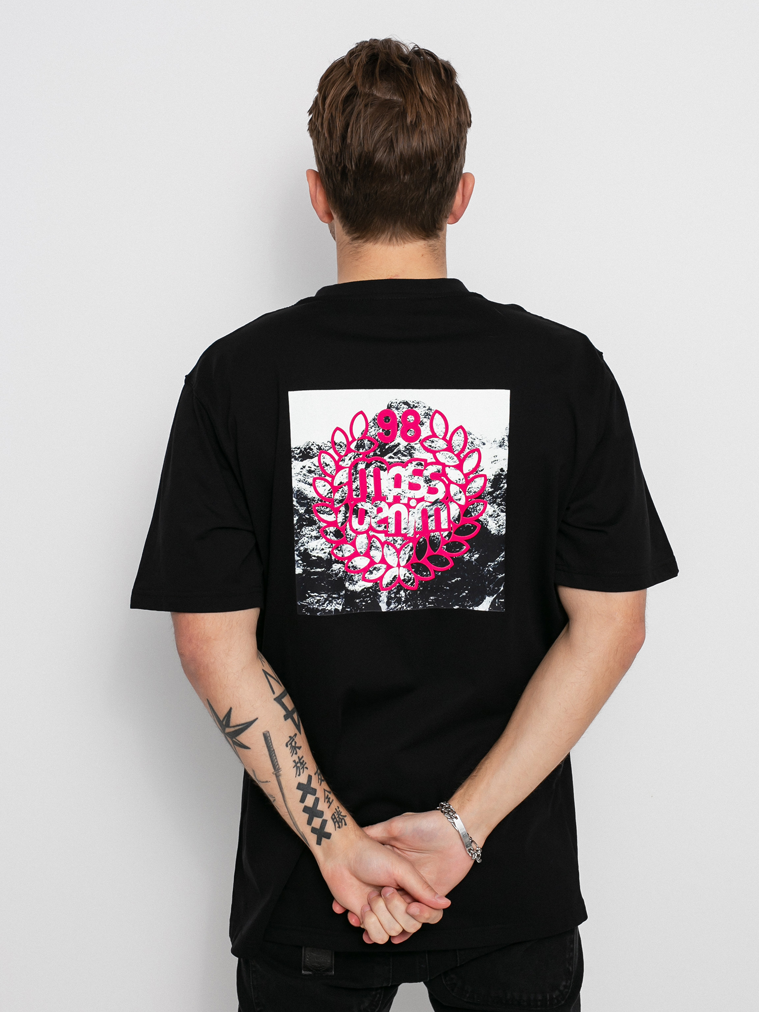 T-shirt MassDnm Peak (black)