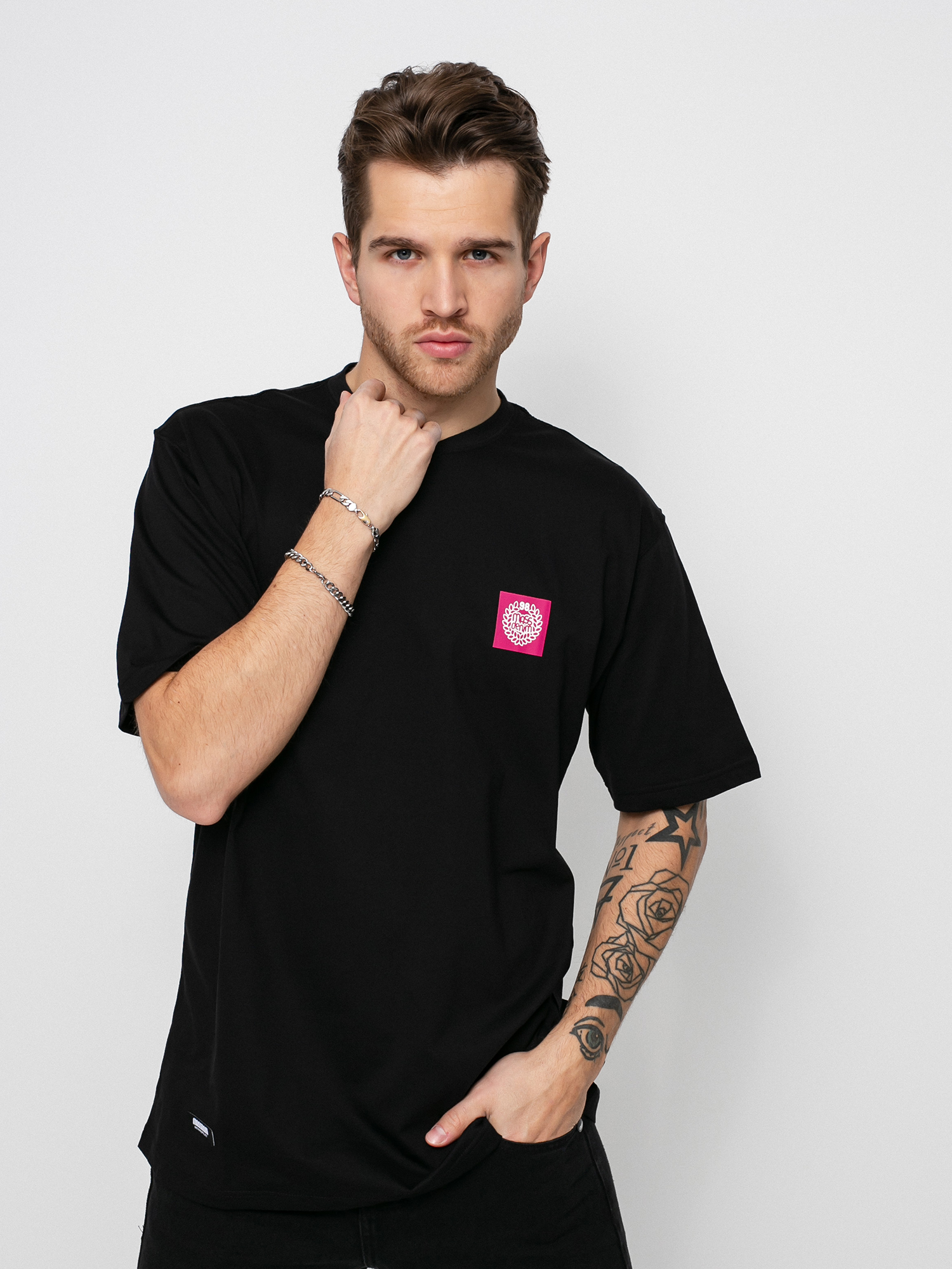 T-shirt MassDnm Peak (black)
