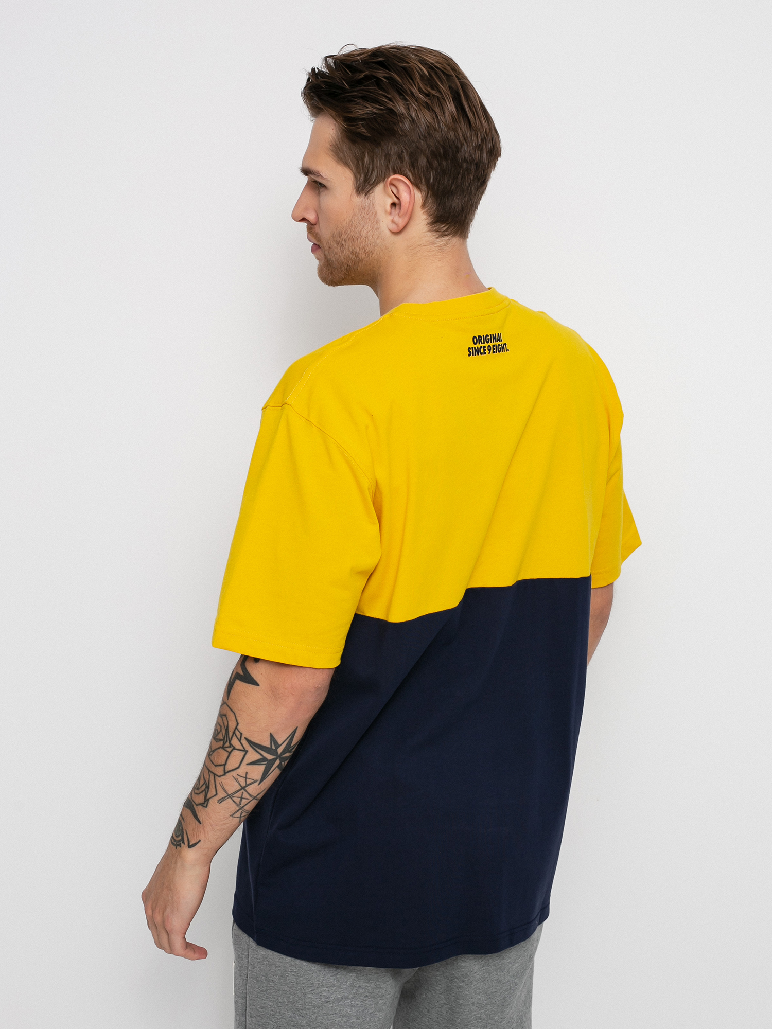 T-shirt MassDnm Result (gold/navy)