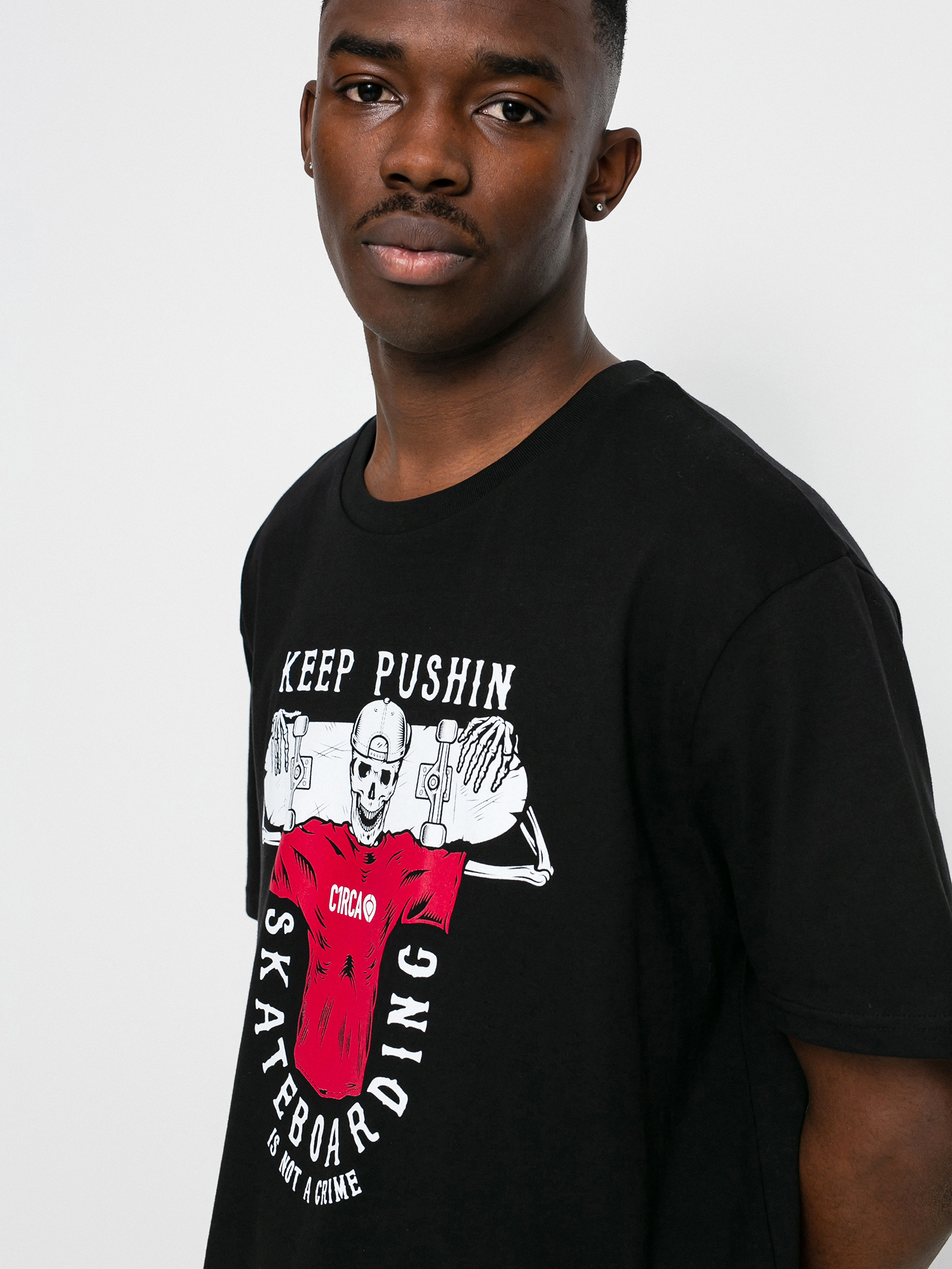 T-shirt Circa Keep Pushin (black)
