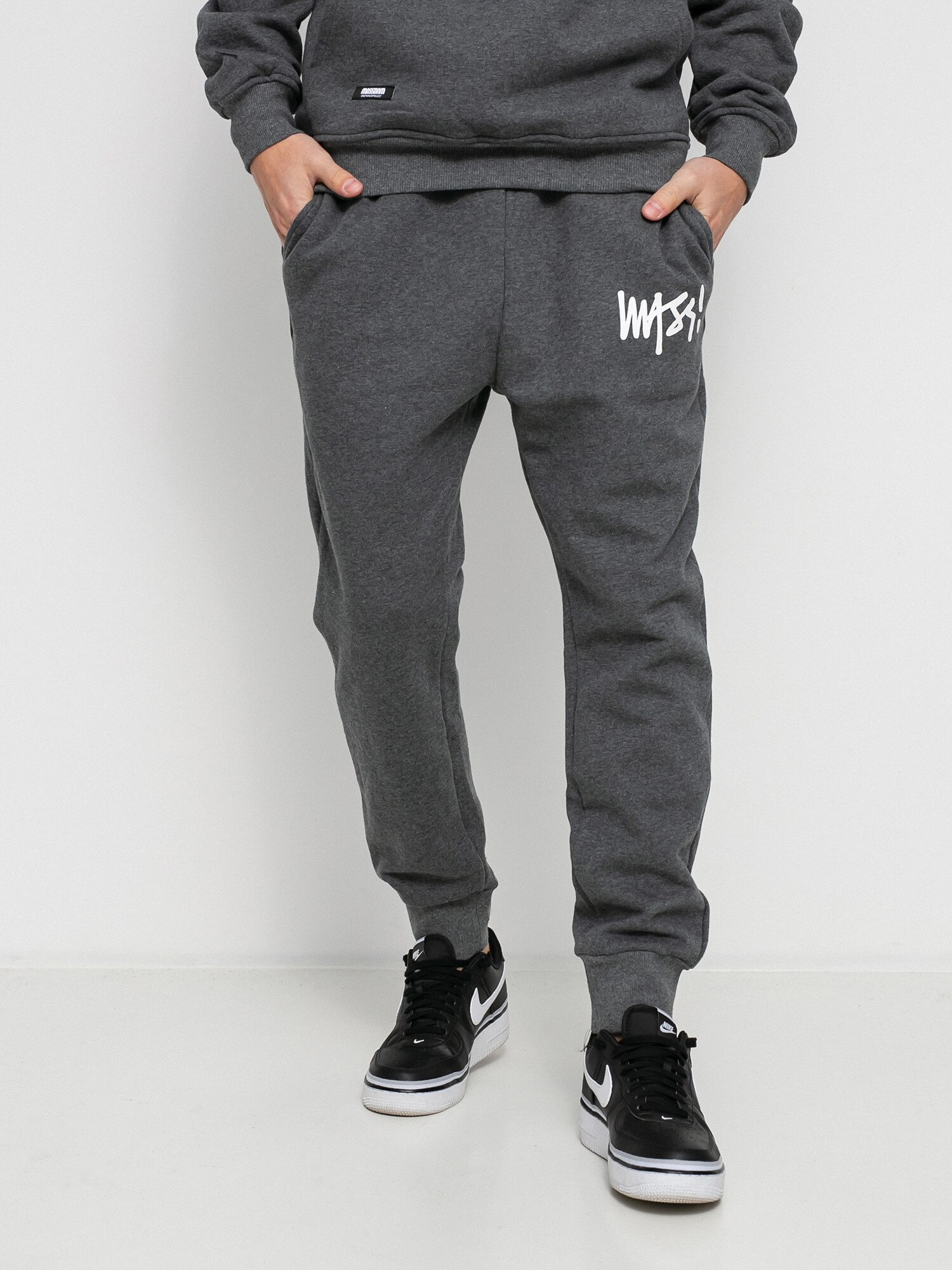 Spodnie MassDnm Signature Trap Fit (dark heather grey)