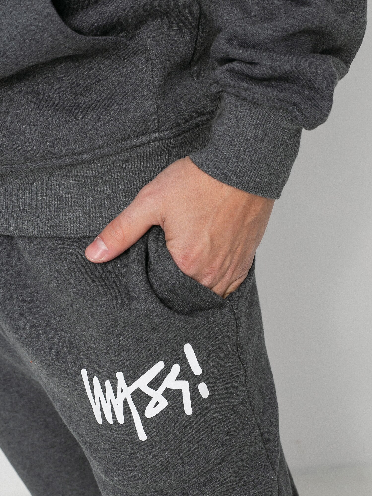 Spodnie MassDnm Signature Trap Fit (dark heather grey)