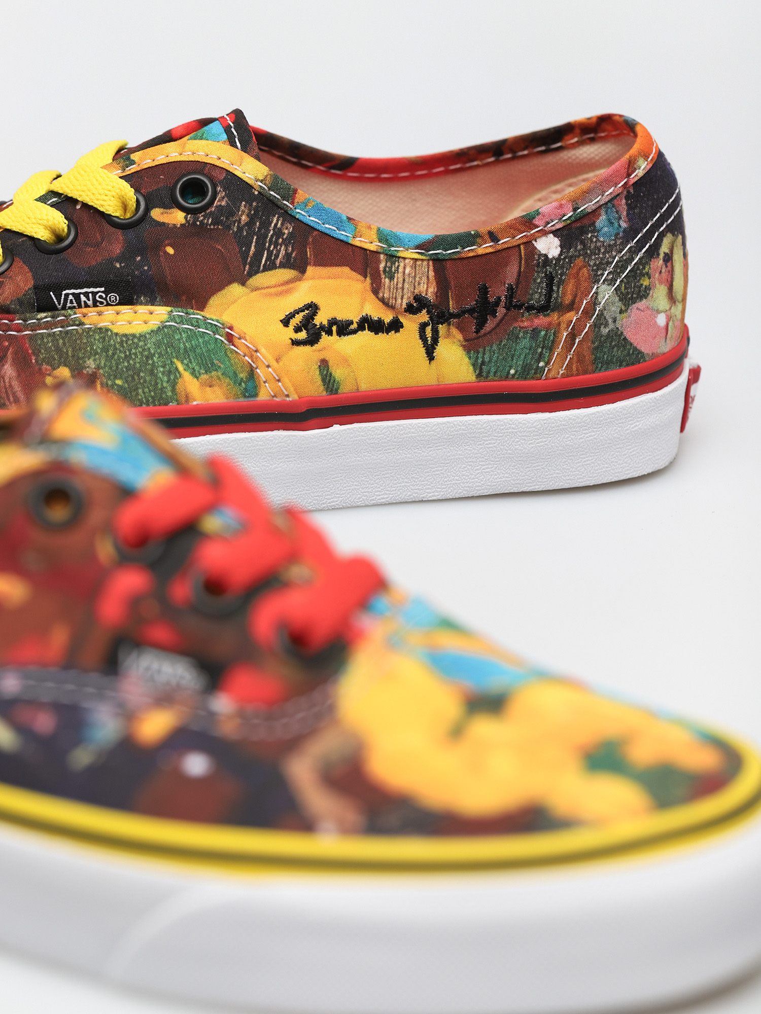 Buty Vans X Moca Authentic (brenna youngblood/true white)