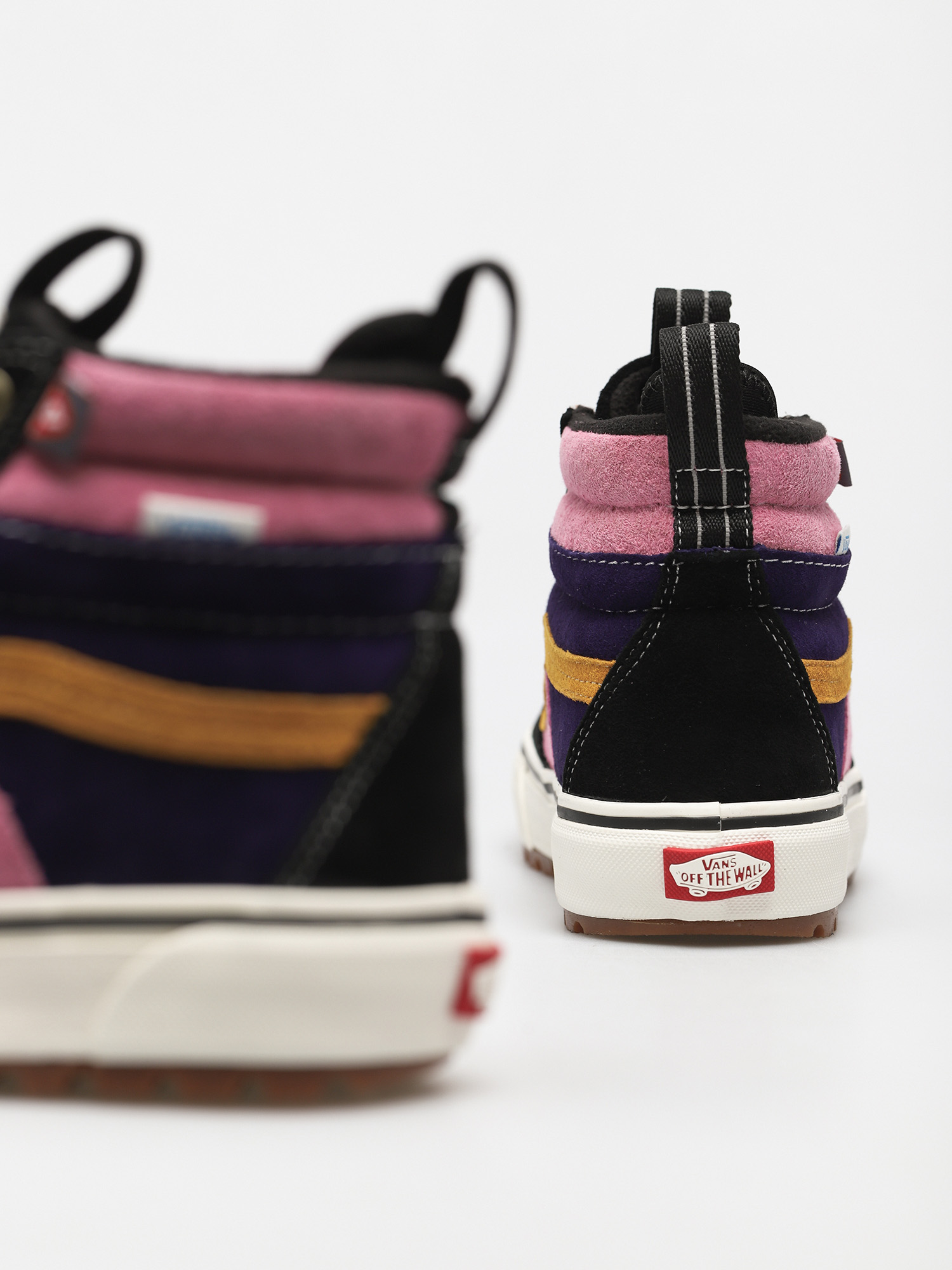 Buty Vans Sk8 Hi MTE 2 Wmn (black/sugar plum)