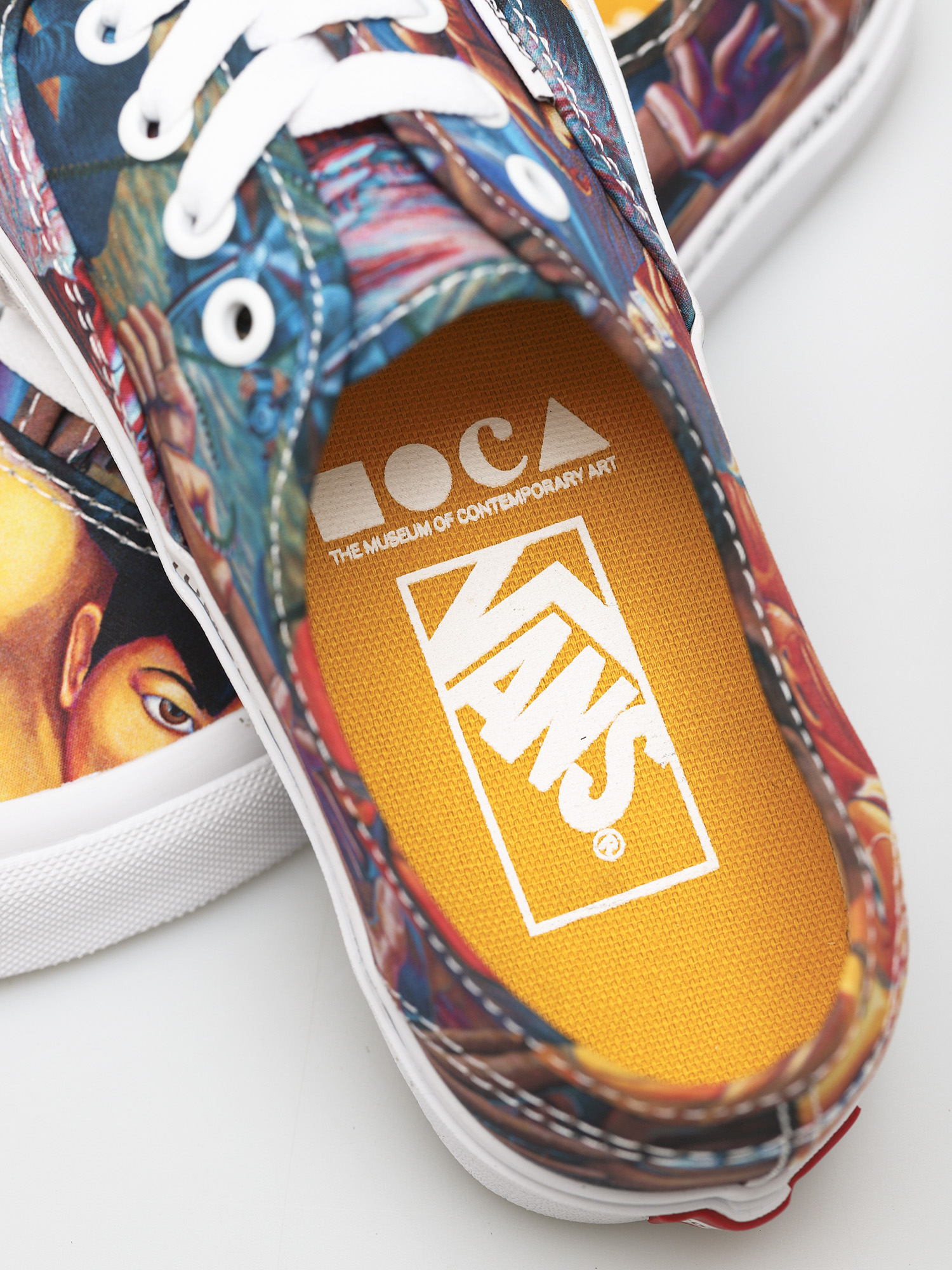 Buty Vans X Moca Authentic (judy baca)