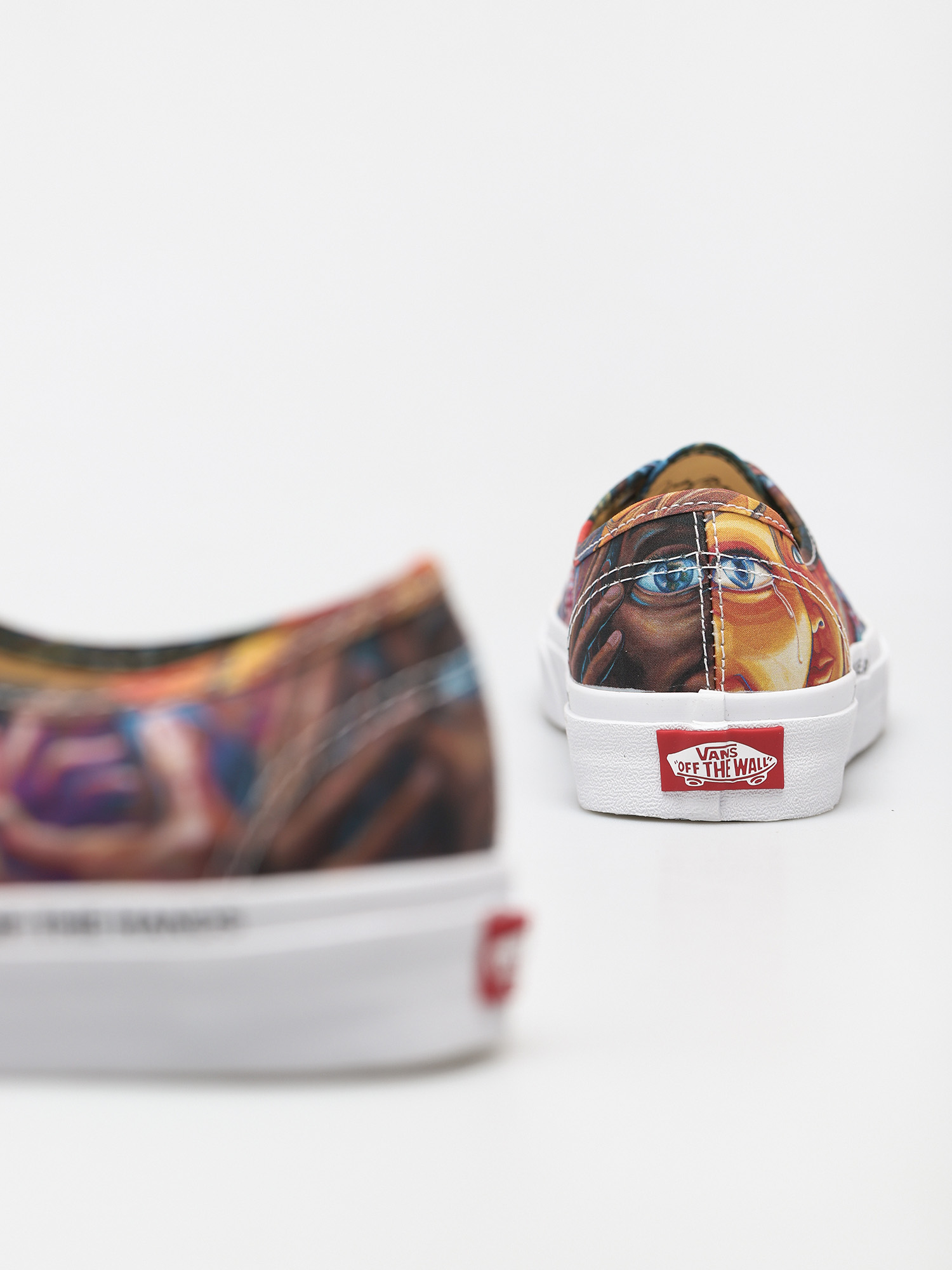 Buty Vans X Moca Authentic (judy baca)