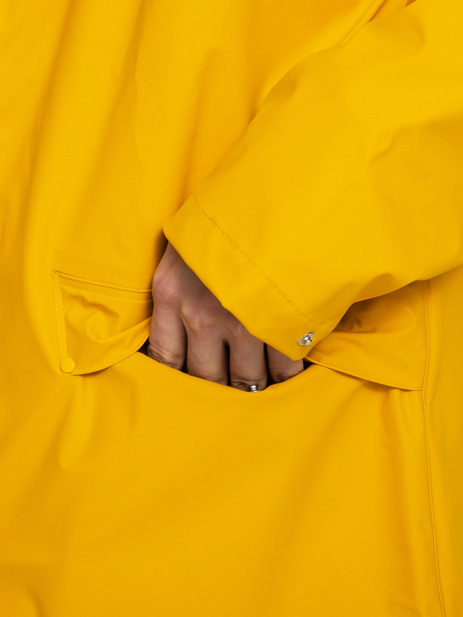 Kurtka Helly Hansen Moss Rain Coat (essential yellow)