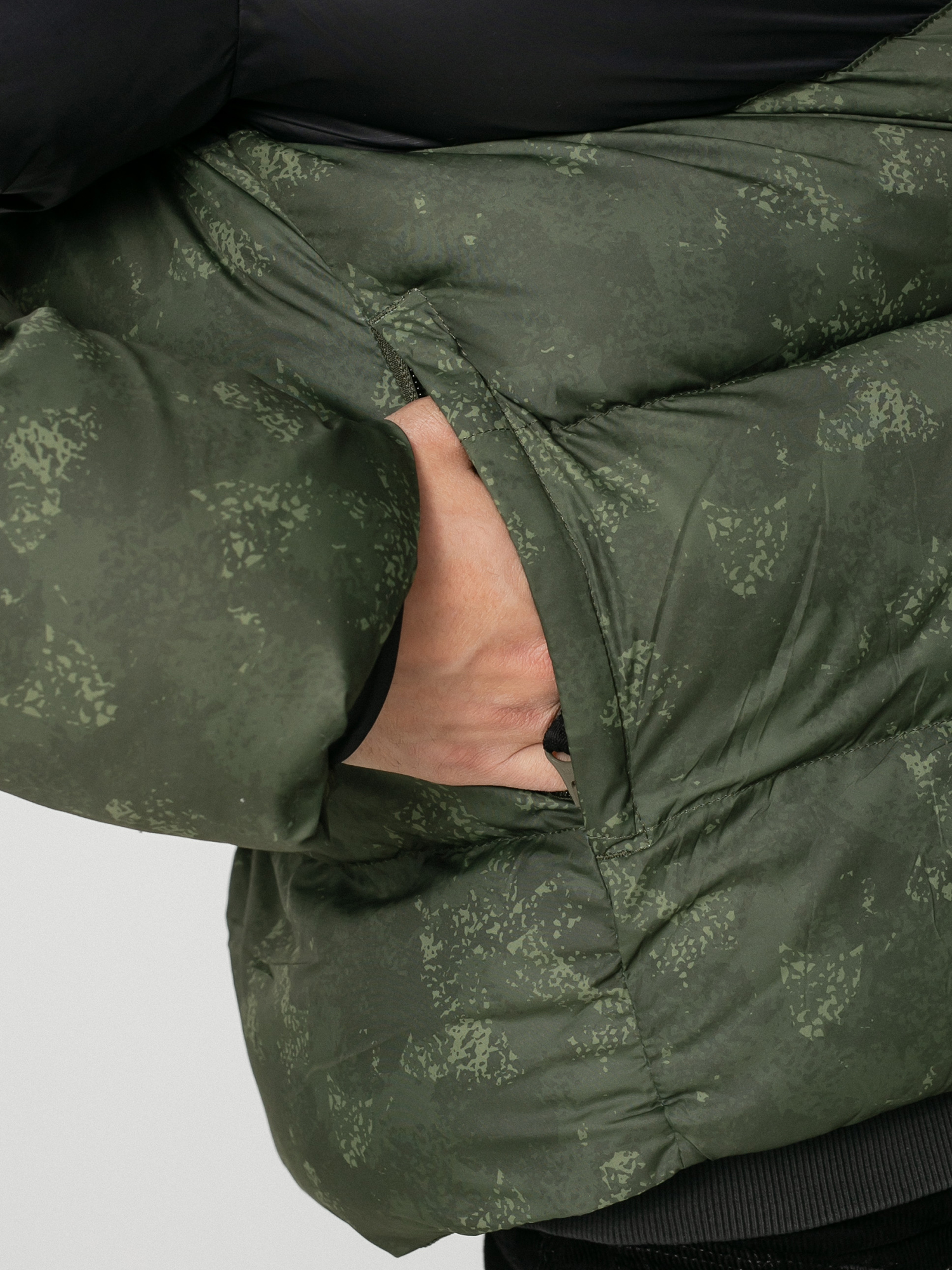 Kurtka Helly Hansen Active Puffy (utility green)