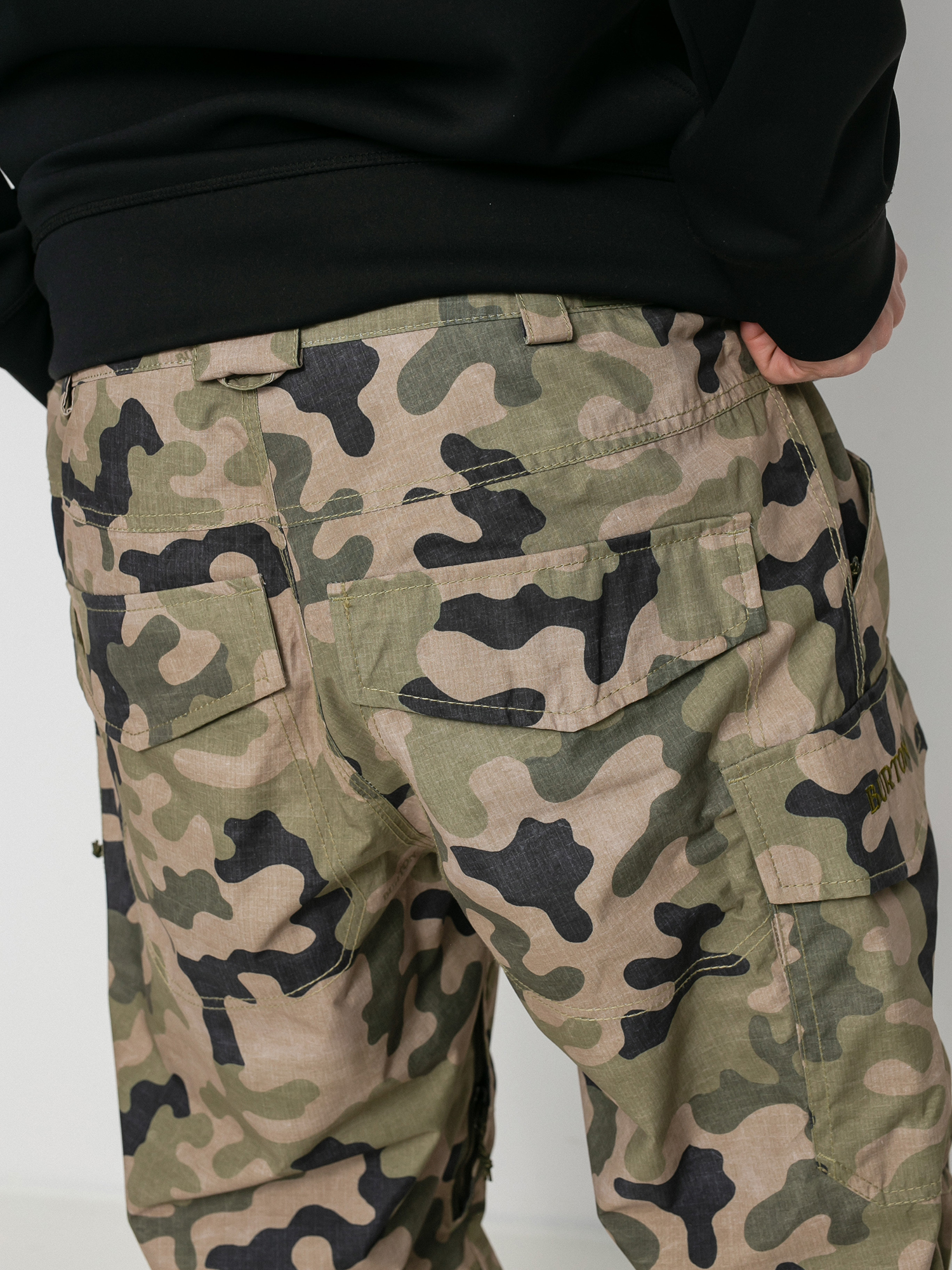 Męskie Spodnie snowboardowe Burton Covert (martini olive terra camo)