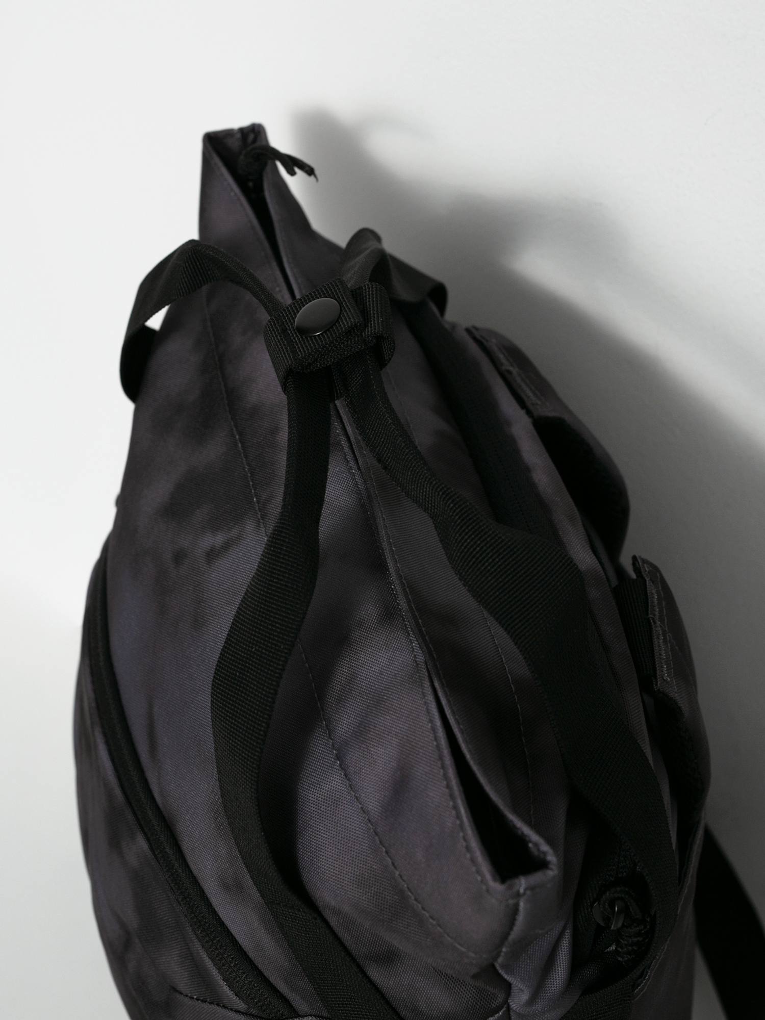 Torba Volcom Day Trip Poly Wmn (black/charcoal)