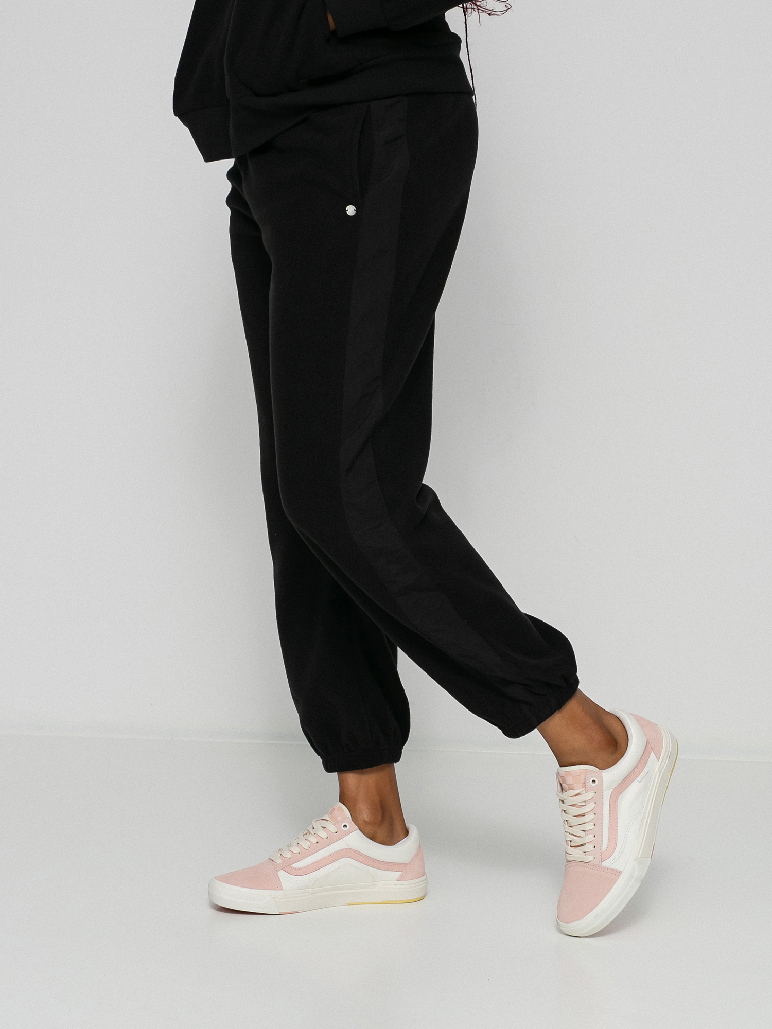 Spodnie Volcom Street Stone Wmn (black)