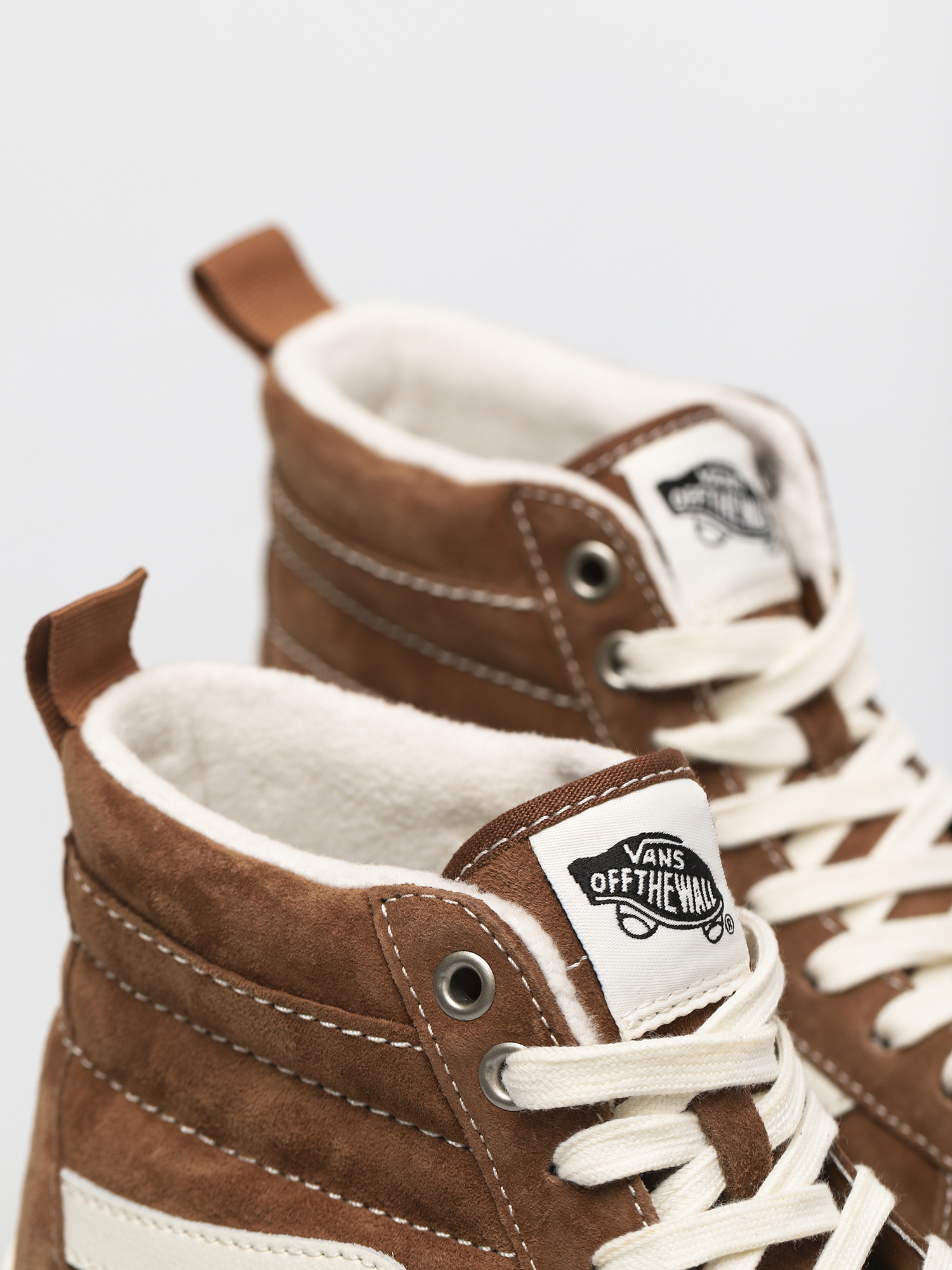 Buty Vans Sk8 Hi MTE 1 Wmn (dachshund/suede)