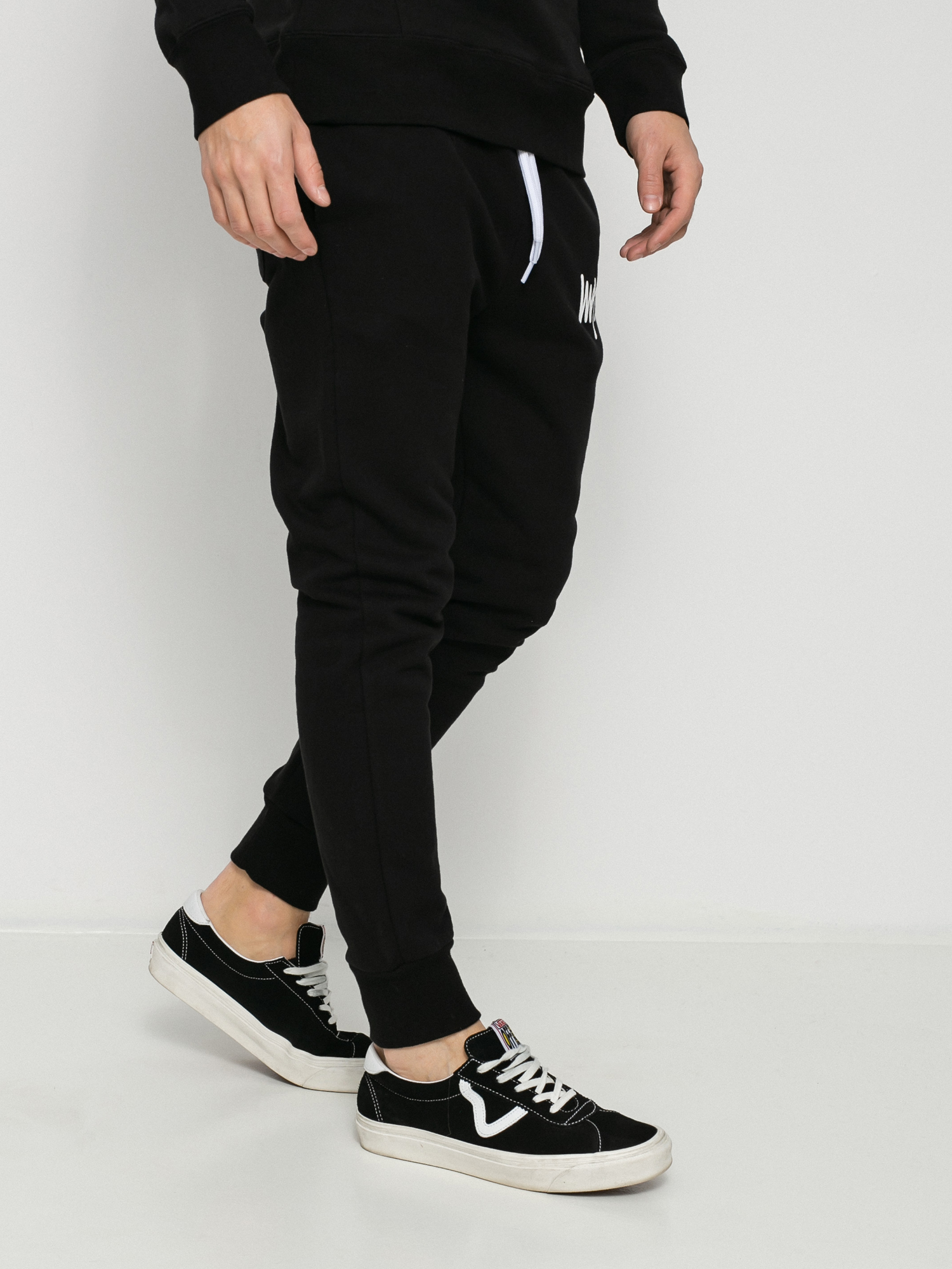 Spodnie MassDnm Signature Trap Fit (black)