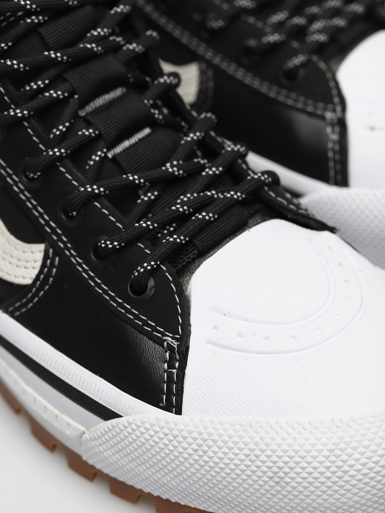 Buty Vans Sk8 Hi Gore Tex MTE 3 (black/marshmallow)